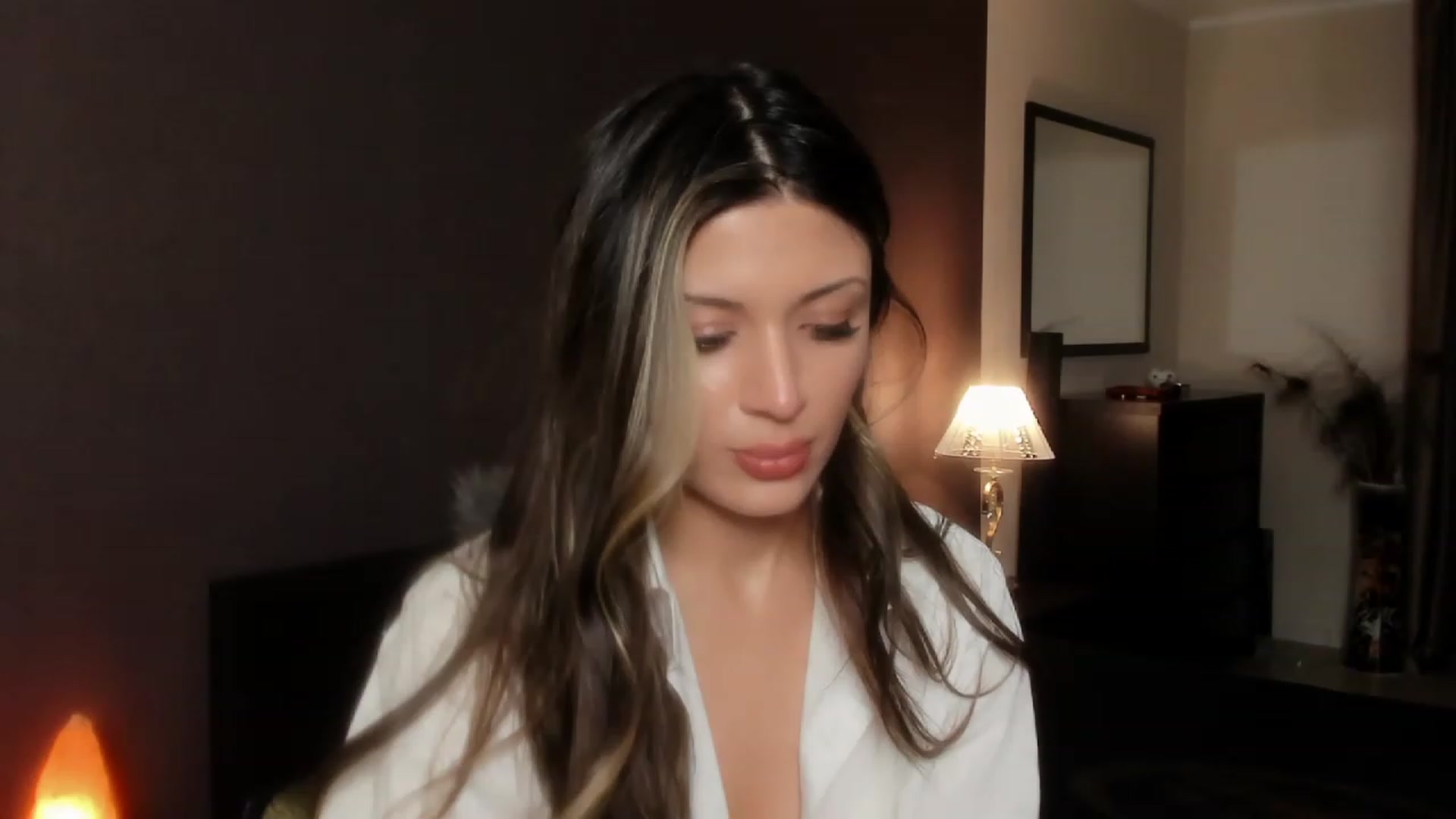 Gallery image thumbnail from Angel_on_Duty's myfreecams stream on, 11/13/2023, 23:56 image 13 of 20