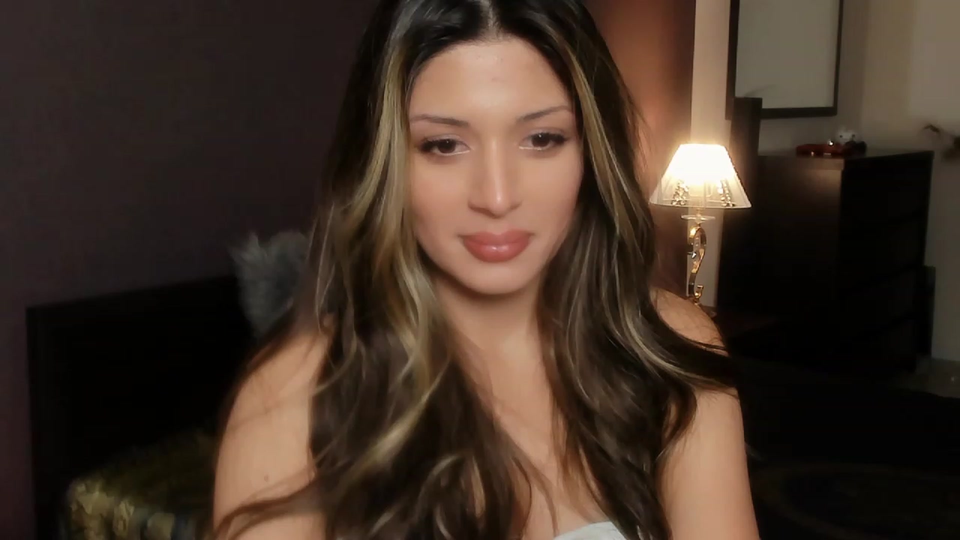 Gallery image thumbnail from Angel_on_Duty's myfreecams stream on, 11/14/2023, 03:53 image 20 of 20