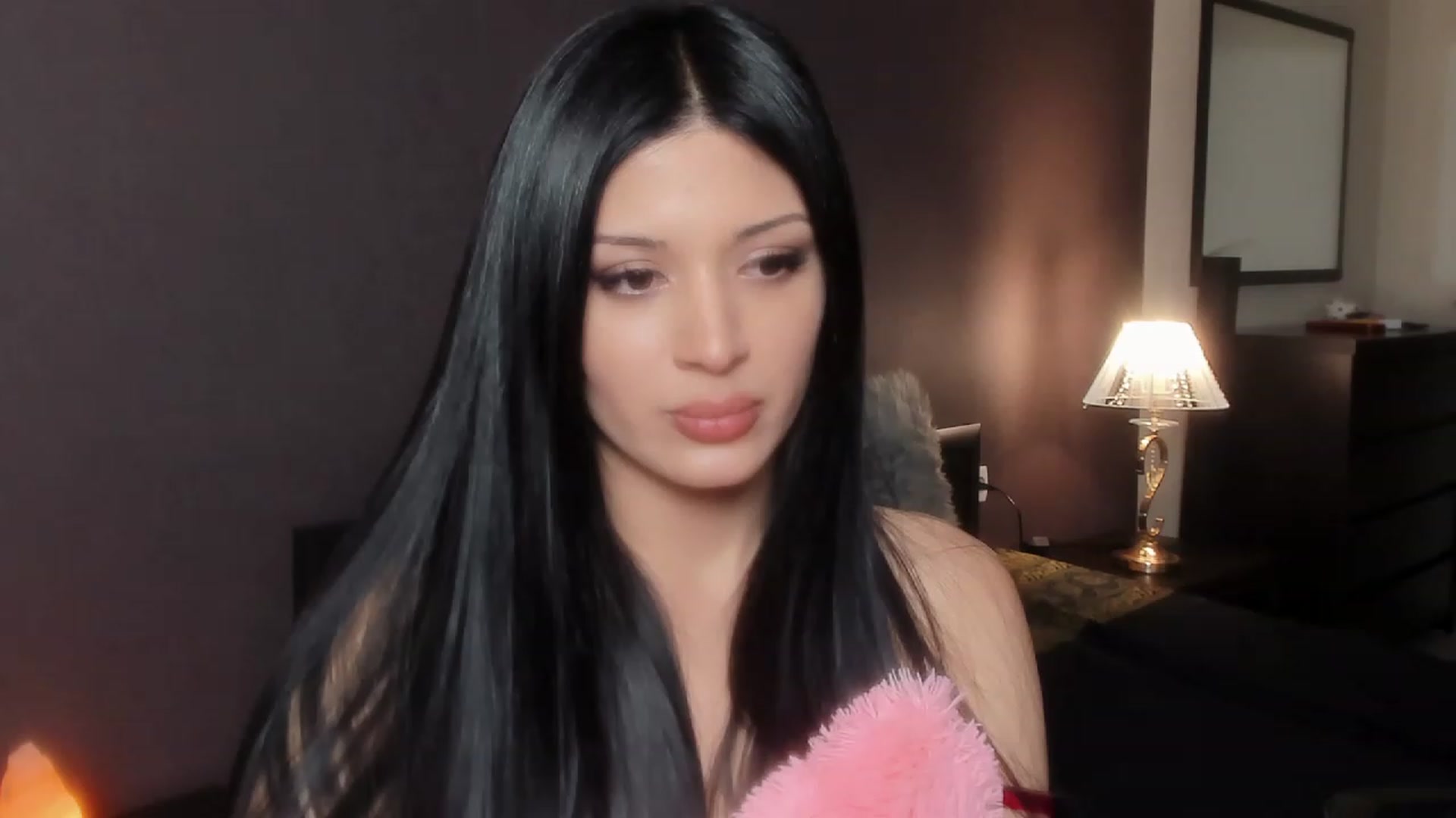 Gallery image thumbnail from Angel_on_Duty's myfreecams stream on, 11/16/2023, 23:21 image 7 of 20