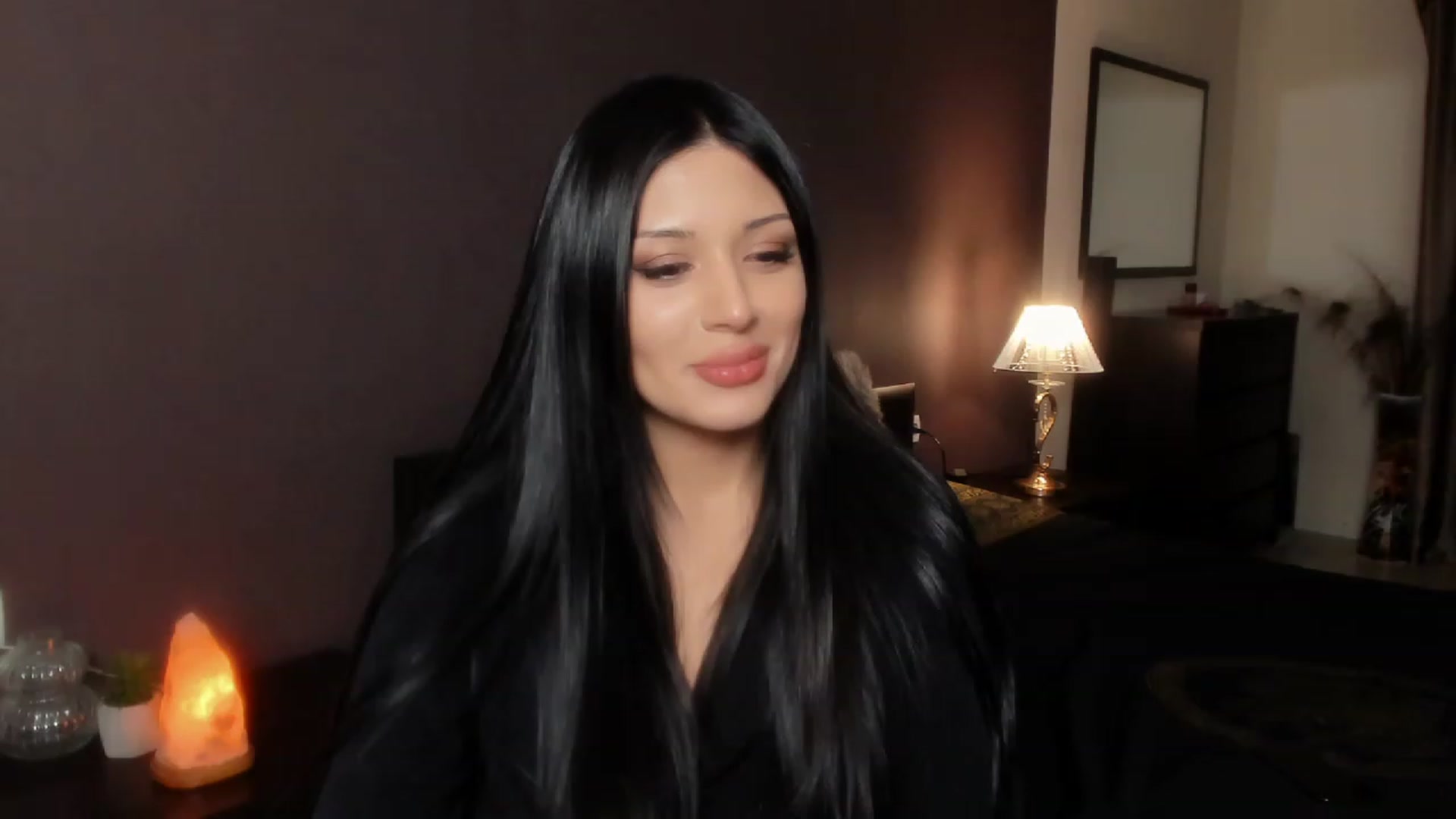 Gallery image thumbnail from Angel_on_Duty's myfreecams stream on, 11/17/2023, 02:29 image 7 of 20