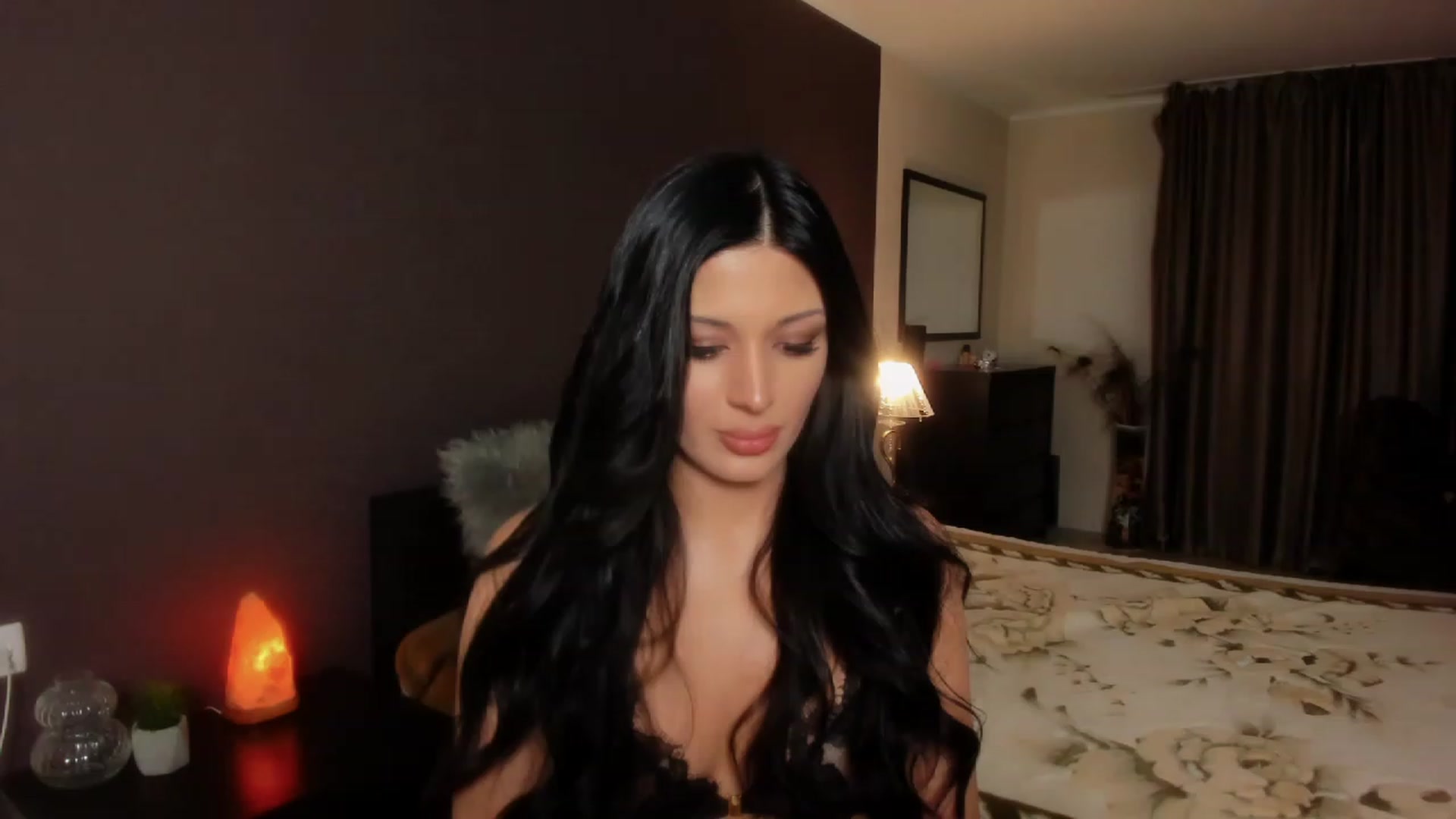 Gallery image thumbnail from Angel_on_Duty's myfreecams stream on, 11/25/2023, 22:55 image 11 of 20