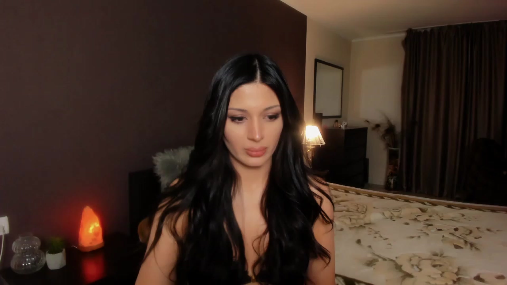 Gallery image thumbnail from Angel_on_Duty's myfreecams stream on, 11/25/2023, 22:55 image 4 of 20