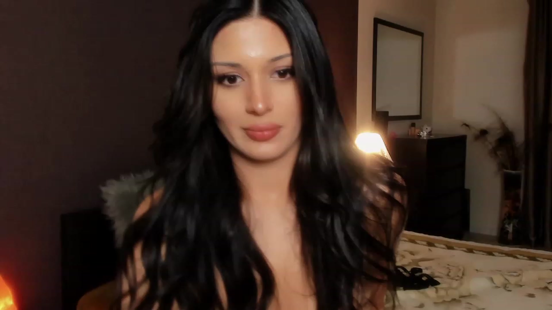 Gallery image thumbnail from Angel_on_Duty's myfreecams stream on, 11/26/2023, 24:10 image 17 of 20