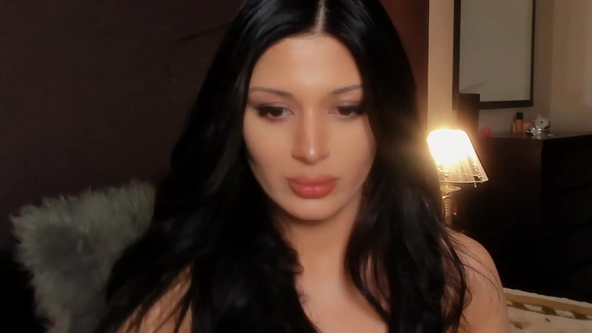 Gallery image thumbnail from Angel_on_Duty's myfreecams stream on, 11/26/2023, 24:10 image 6 of 20