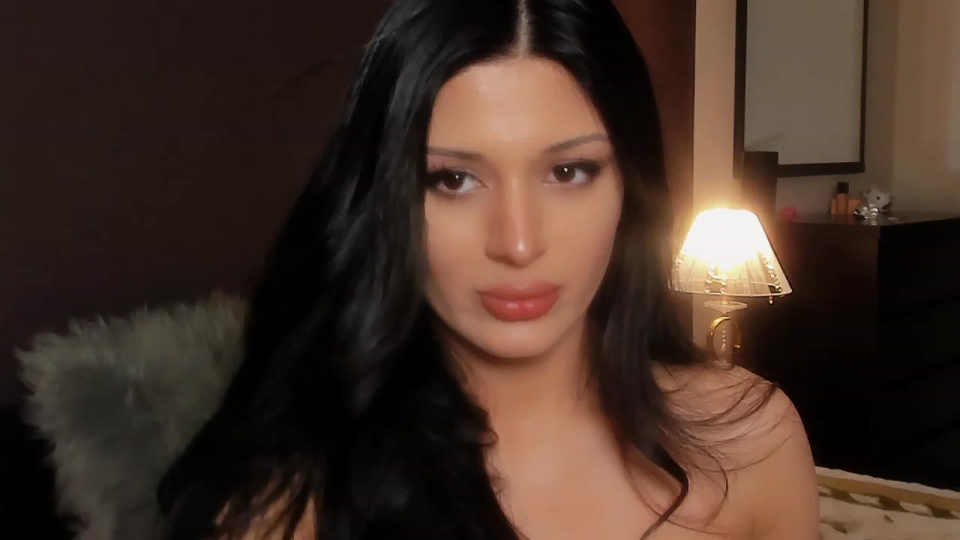 Gallery image thumbnail from Angel_on_Duty's myfreecams stream on, 11/26/2023, 24:10 image 5 of 20