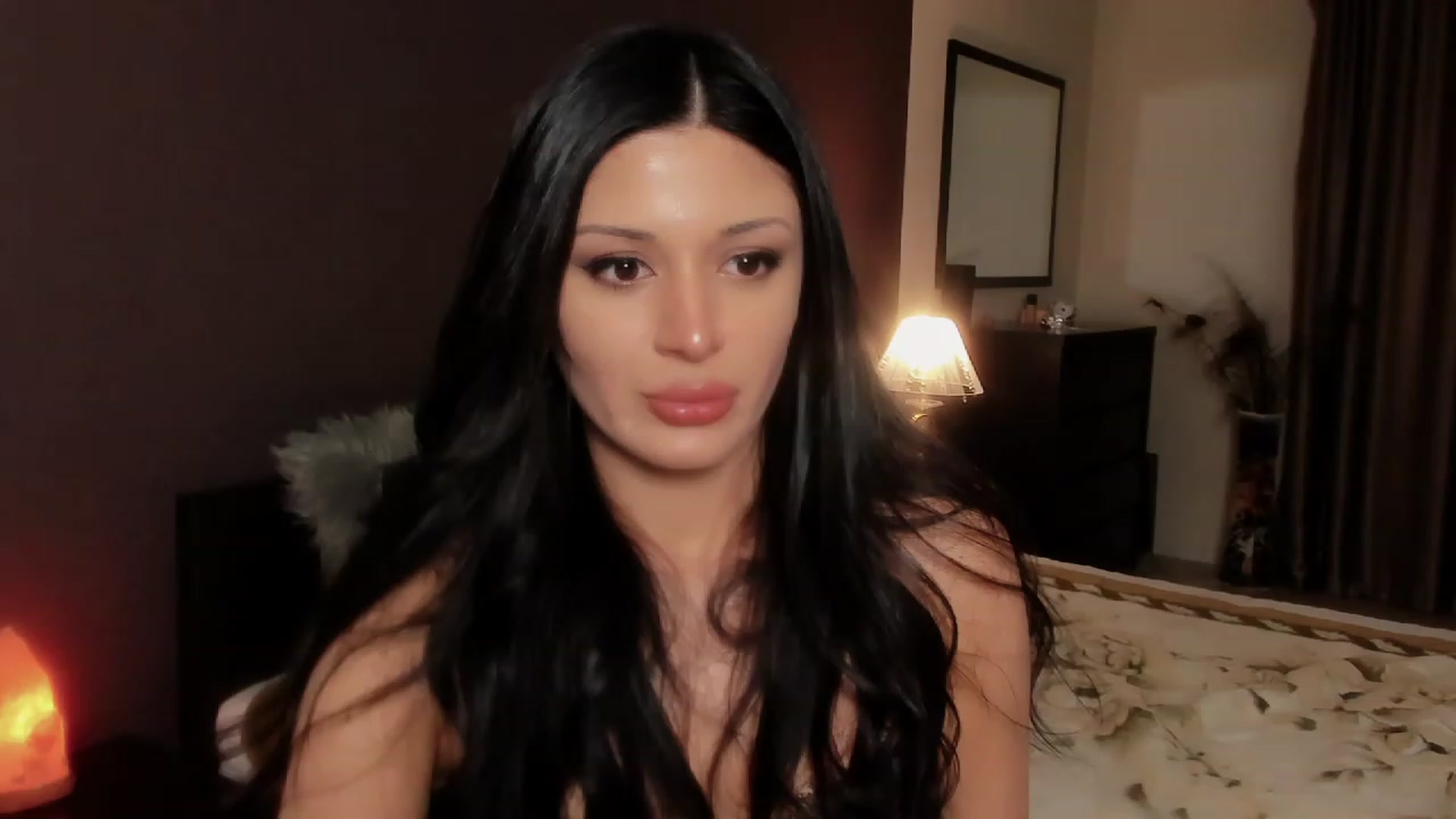 Gallery image thumbnail from Angel_on_Duty's myfreecams stream on, 11/26/2023, 02:40 image 16 of 20
