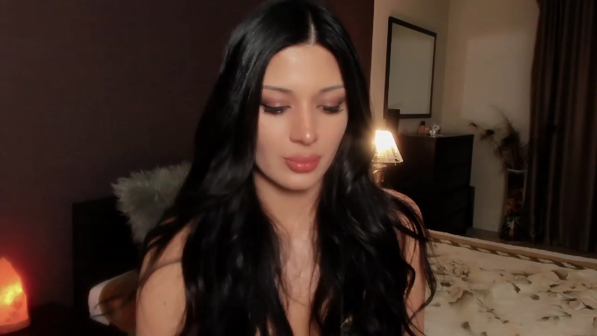 Gallery image thumbnail from Angel_on_Duty's myfreecams stream on, 11/26/2023, 02:40 image 17 of 20