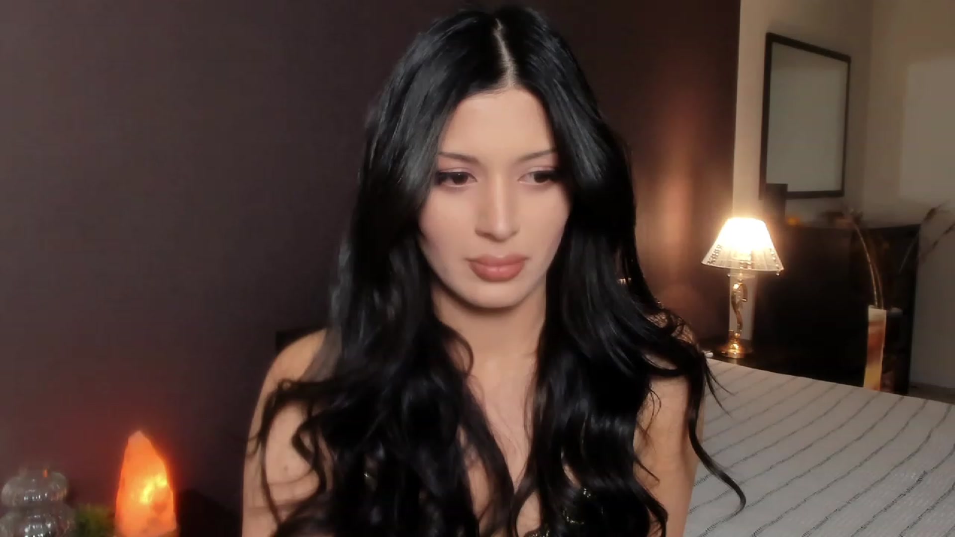 Gallery image thumbnail from Angel_on_Duty's myfreecams stream on, 11/27/2023, 24:40 image 8 of 20