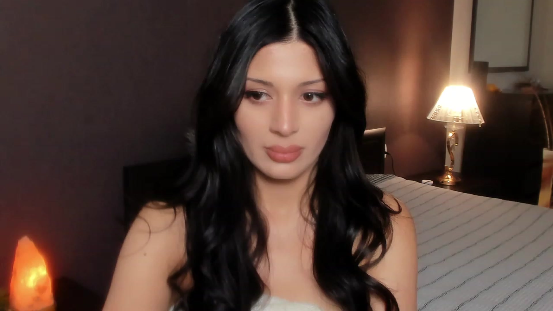 Gallery image thumbnail from Angel_on_Duty's myfreecams stream on, 11/27/2023, 06:09 image 17 of 20