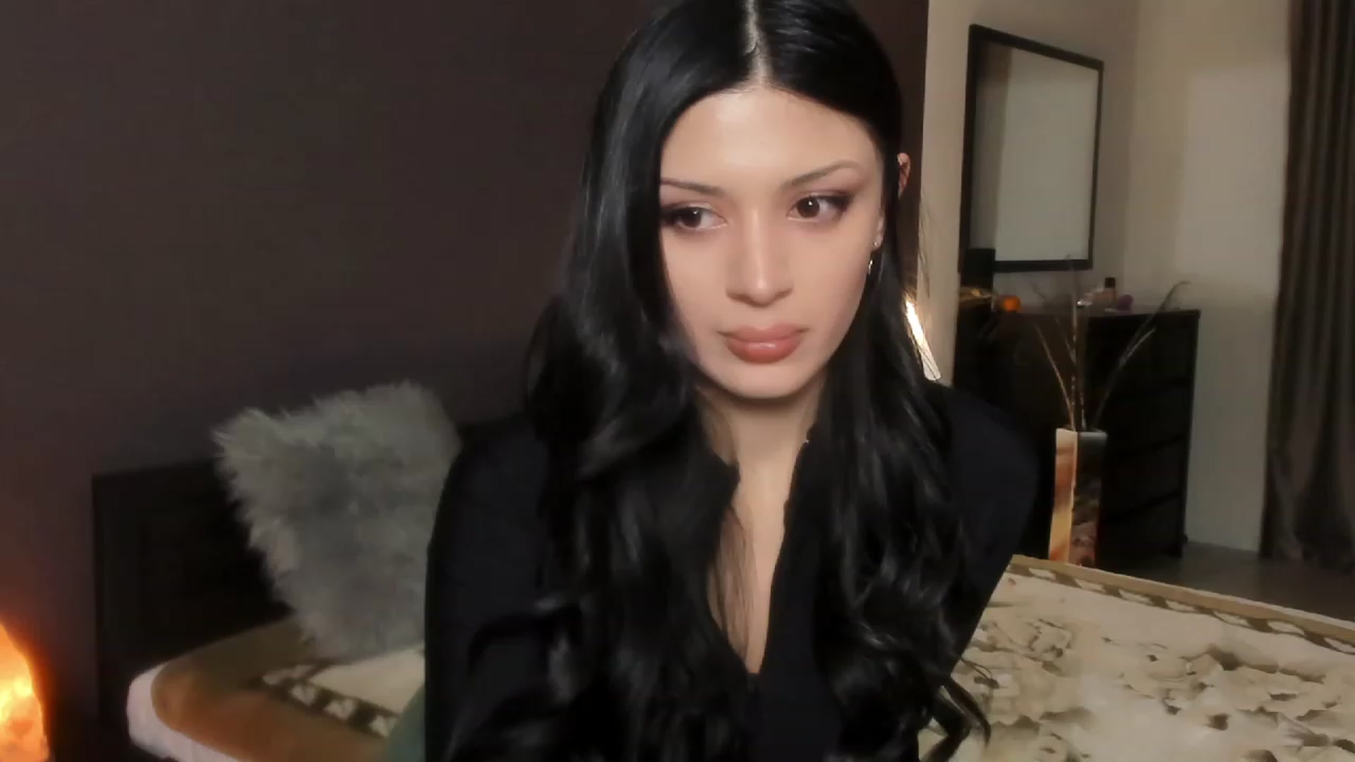 Gallery image thumbnail from Angel_on_Duty's myfreecams stream on, 11/30/2023, 02:39 image 7 of 20