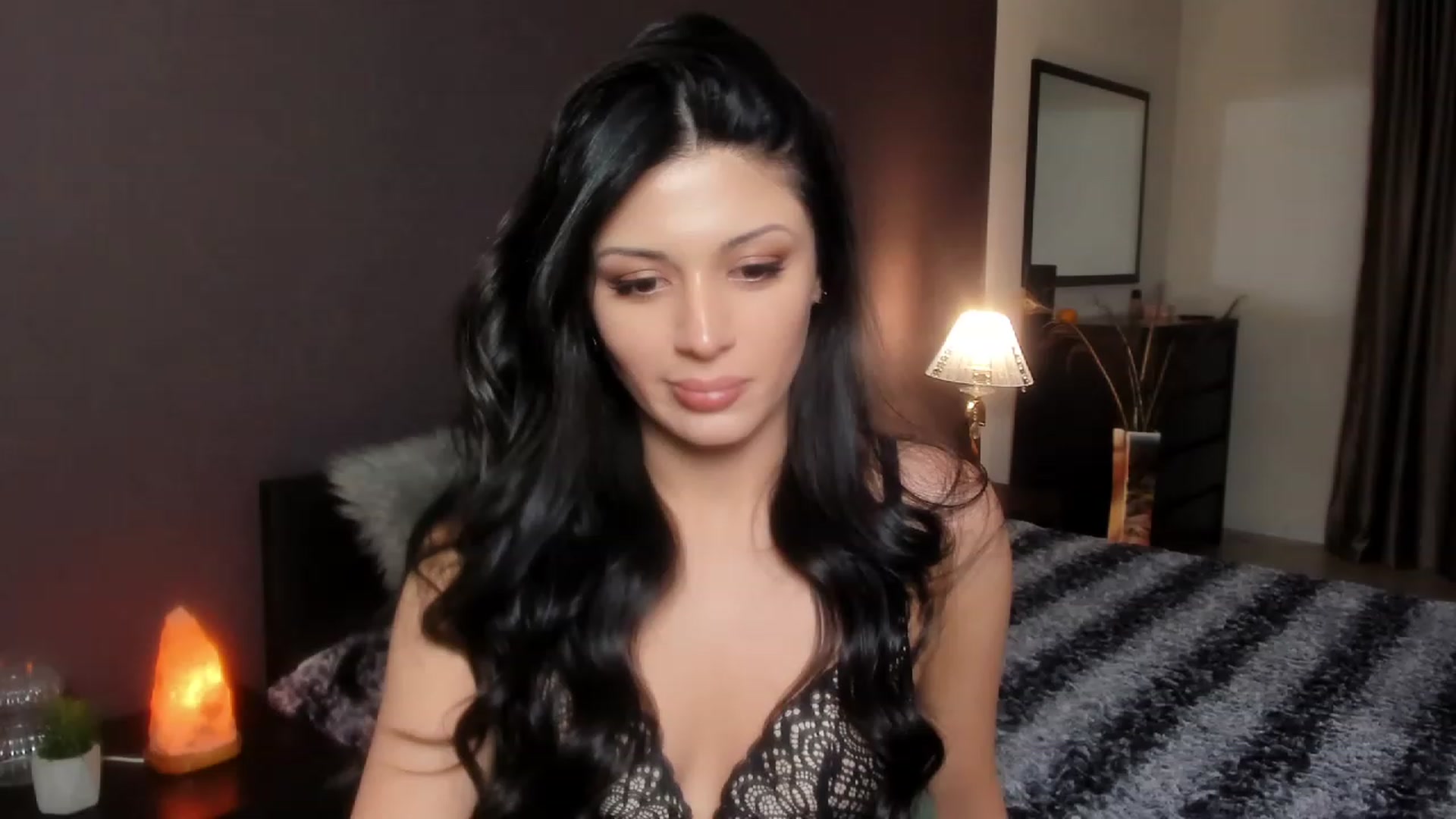 Gallery image thumbnail from Angel_on_Duty's myfreecams stream on, 12/01/2023, 01:06 image 10 of 20