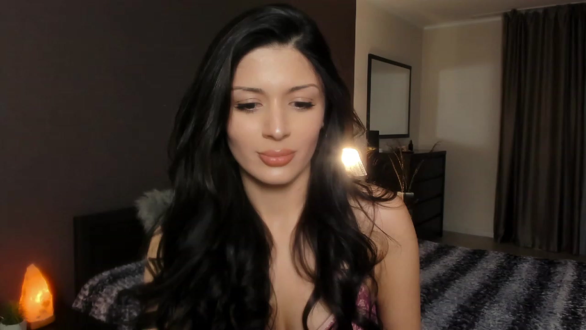 Gallery image thumbnail from Angel_on_Duty's myfreecams stream on, 12/05/2023, 23:54 image 14 of 20