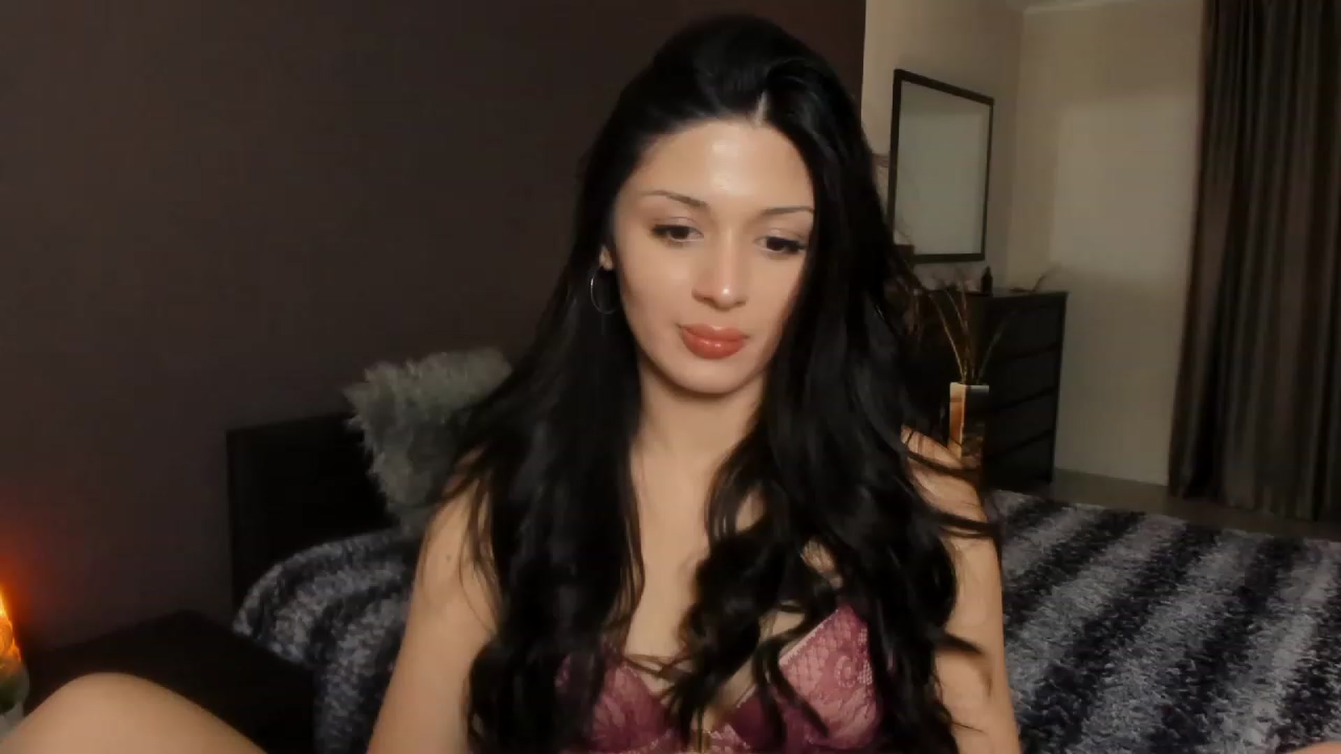 Gallery image thumbnail from Angel_on_Duty's myfreecams stream on, 12/06/2023, 02:12 image 6 of 20