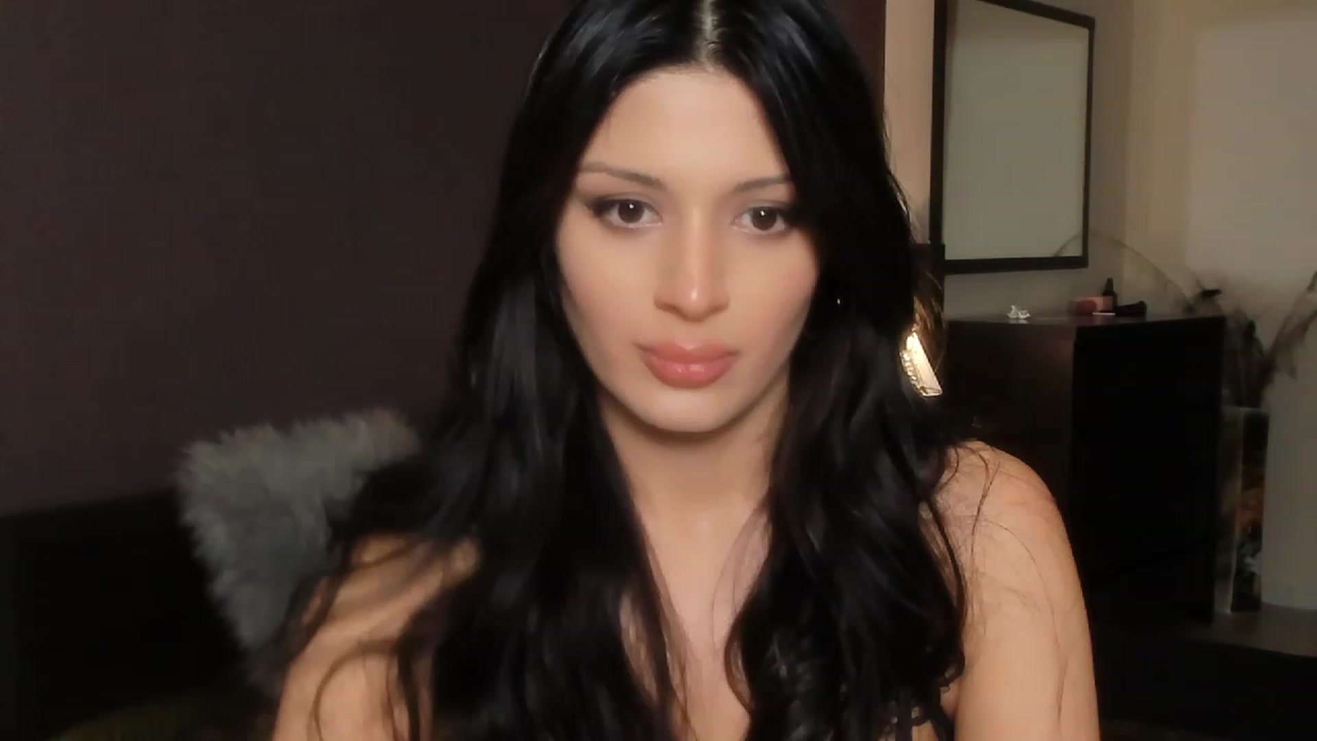 Gallery image thumbnail from Angel_on_Duty's myfreecams stream on, 12/07/2023, 22:32 image 18 of 20