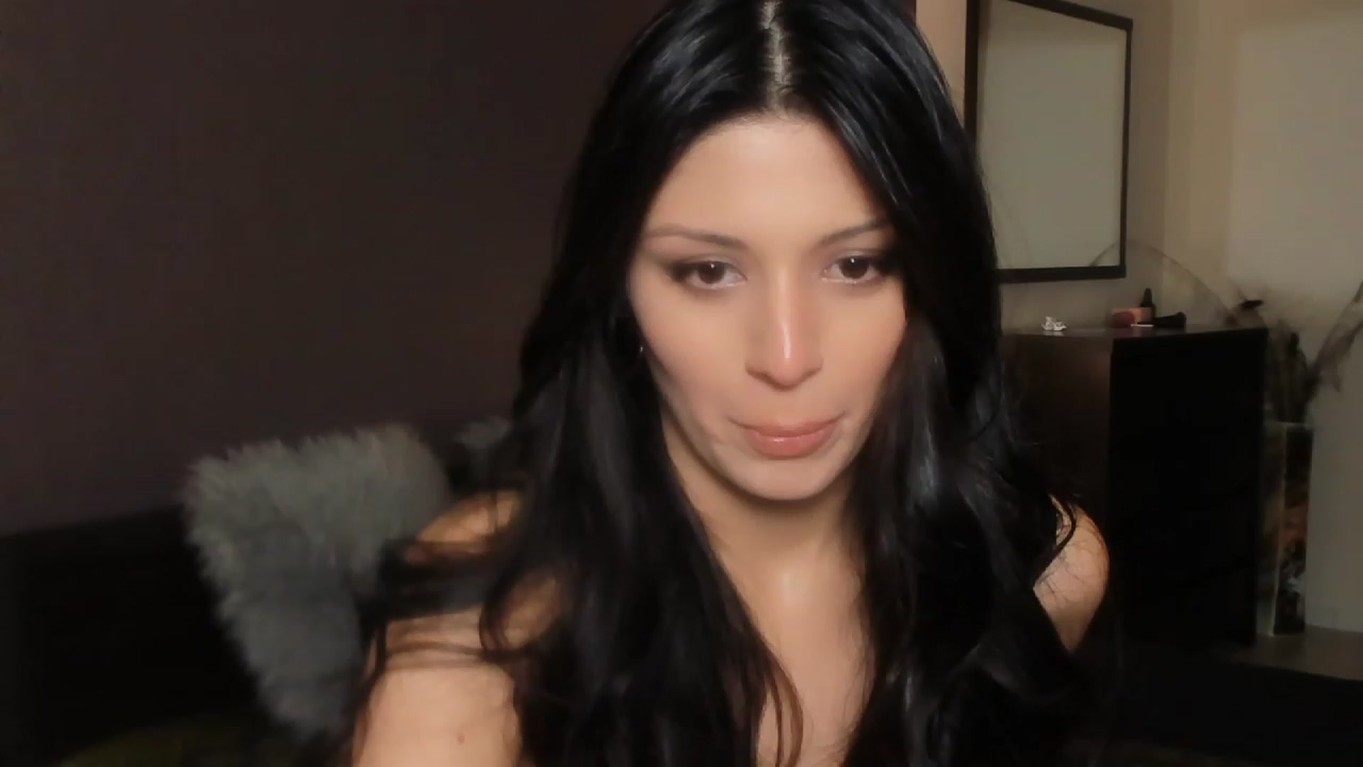 Gallery image thumbnail from Angel_on_Duty's myfreecams stream on, 12/07/2023, 22:32 image 7 of 20
