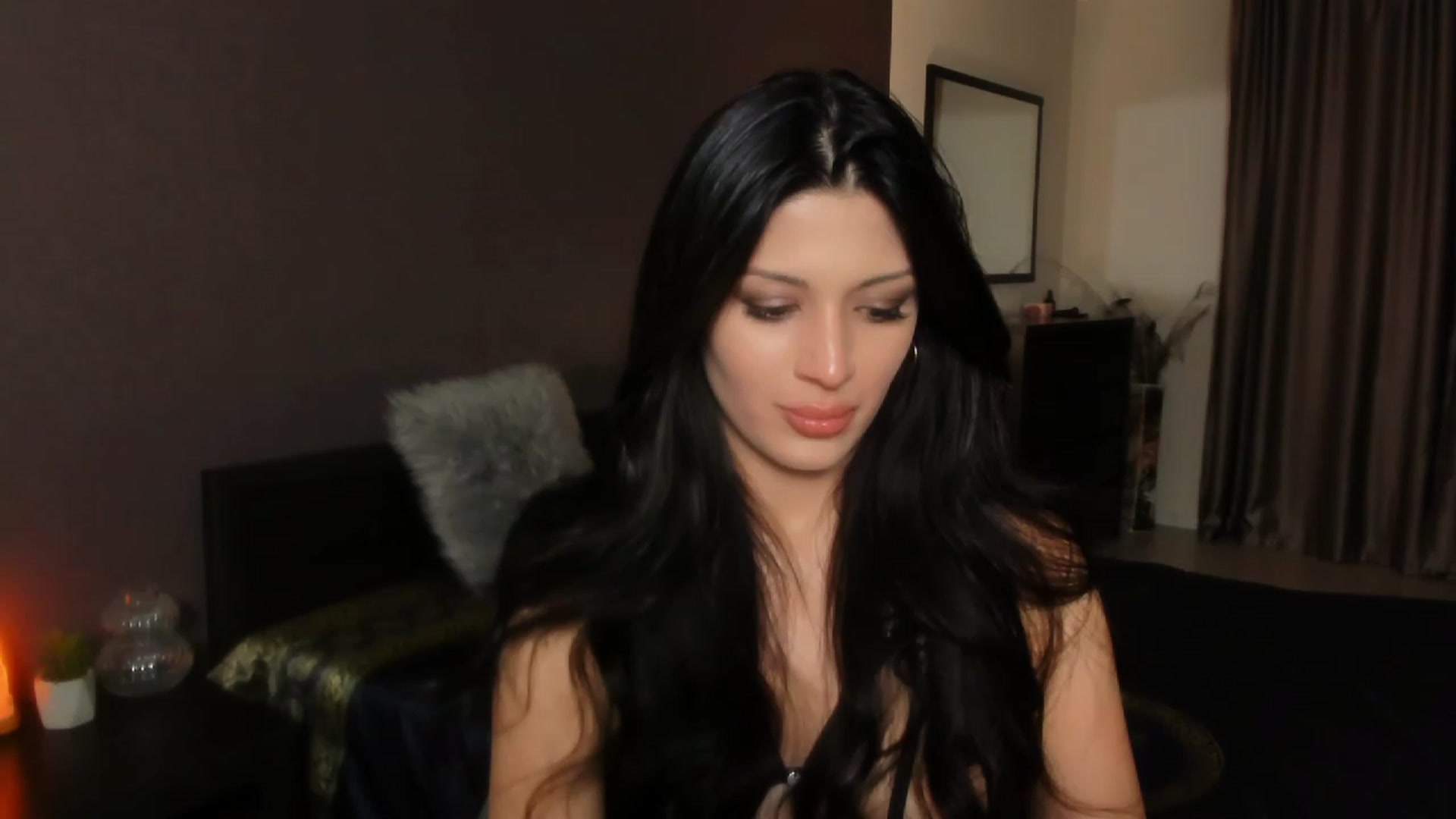 Gallery image thumbnail from Angel_on_Duty's myfreecams stream on, 12/07/2023, 23:54 image 9 of 20