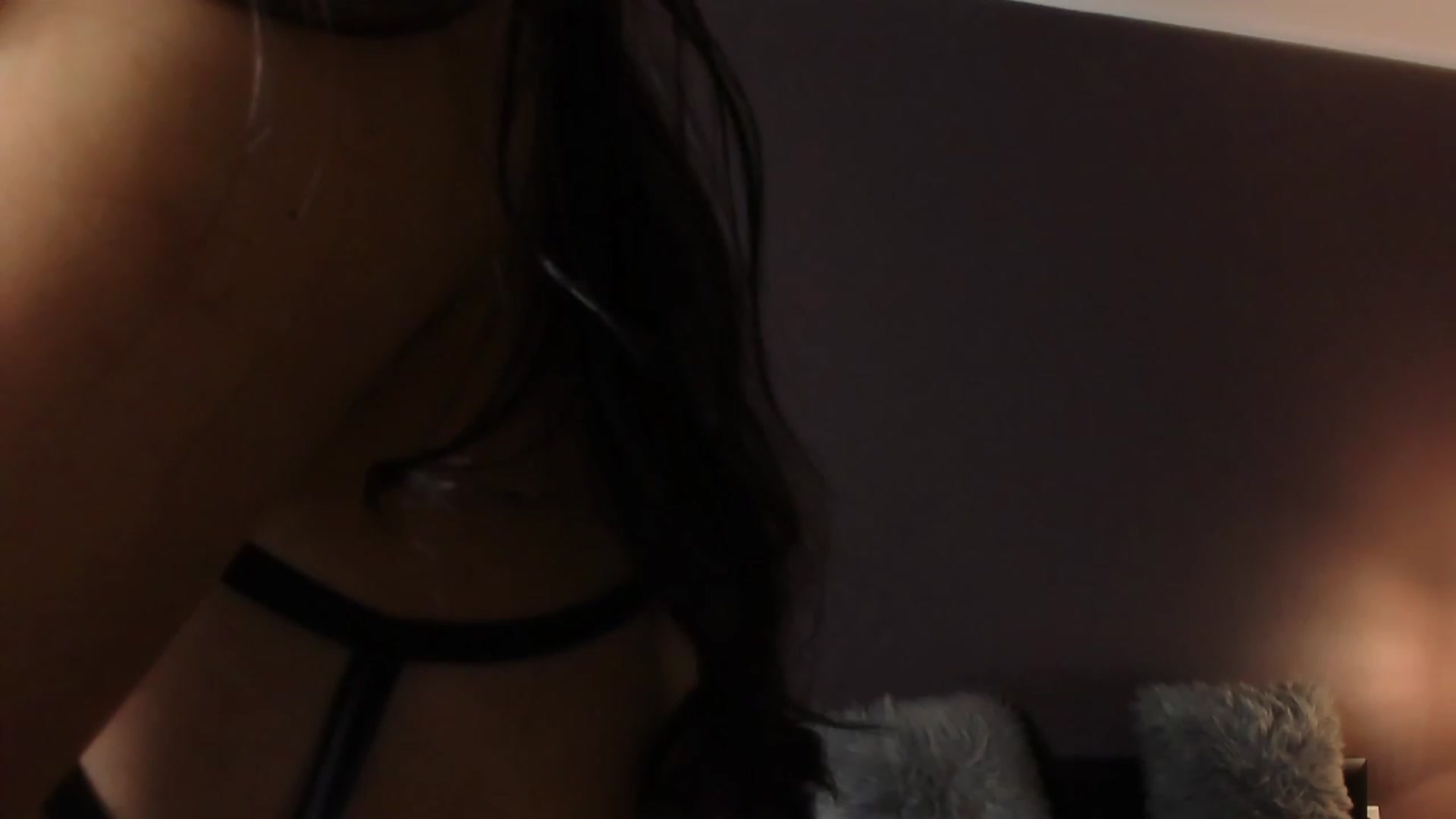 Gallery image thumbnail from Angel_on_Duty's myfreecams stream on, 12/08/2023, 01:49 image 7 of 20