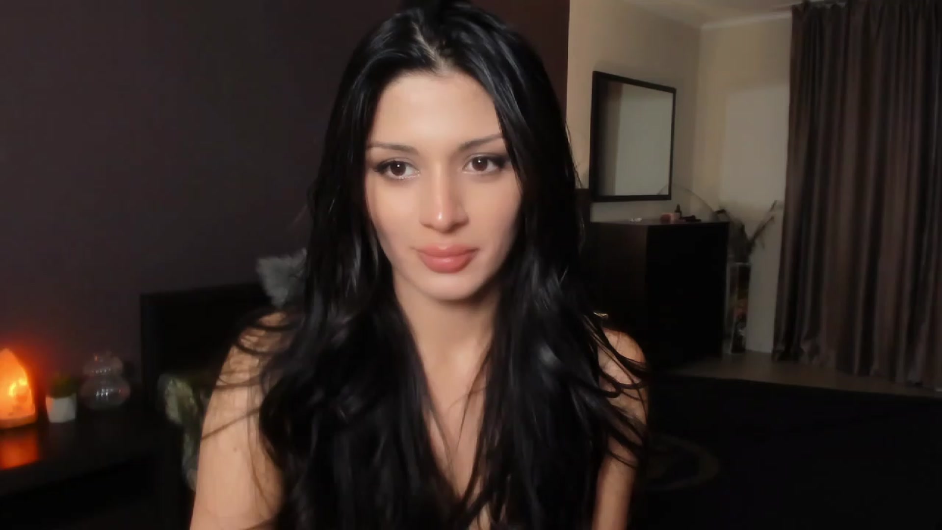 Gallery image thumbnail from Angel_on_Duty's myfreecams stream on, 12/08/2023, 03:03 image 6 of 20