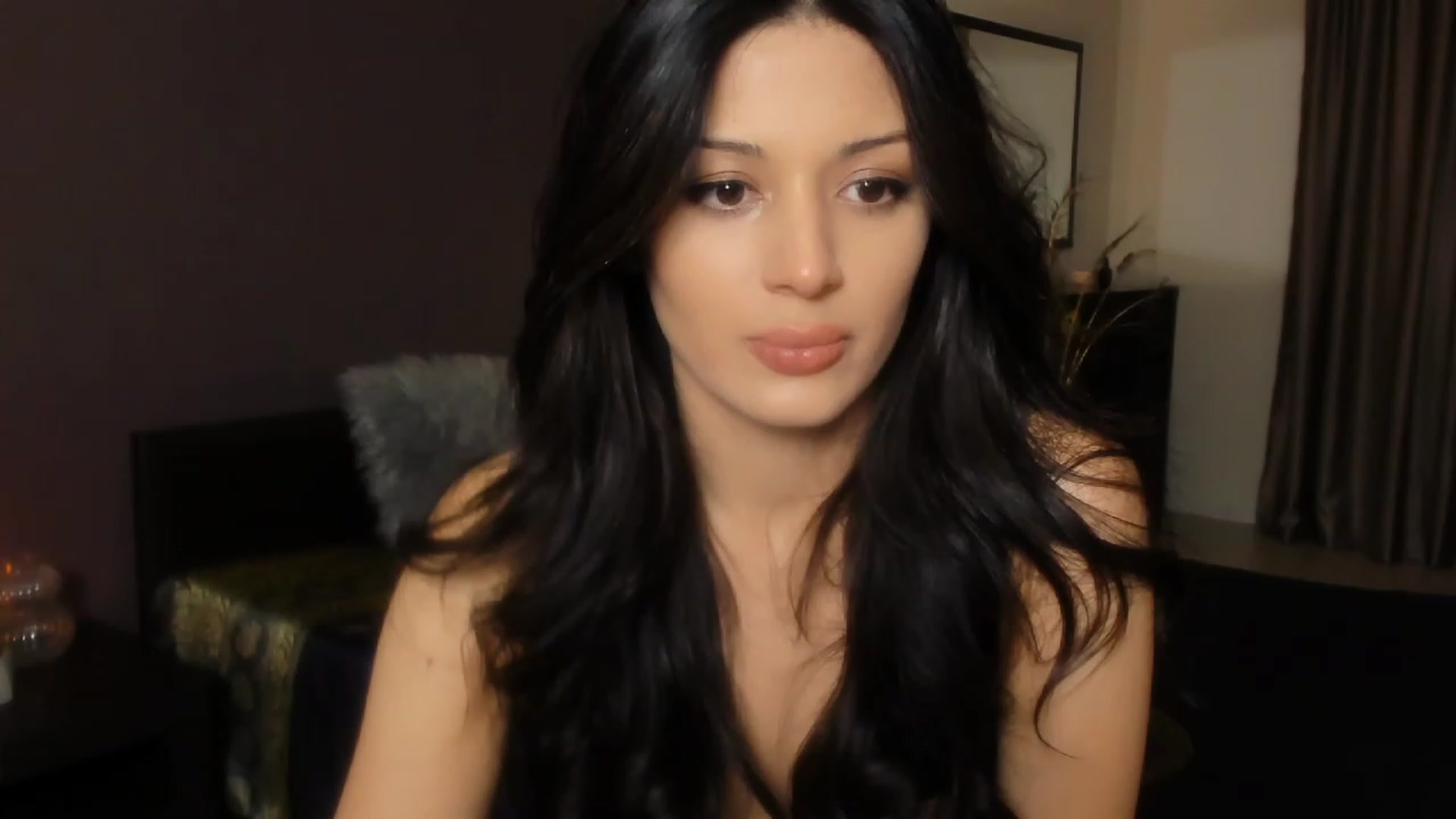 Gallery image thumbnail from Angel_on_Duty's myfreecams stream on, 12/08/2023, 22:53 image 4 of 20
