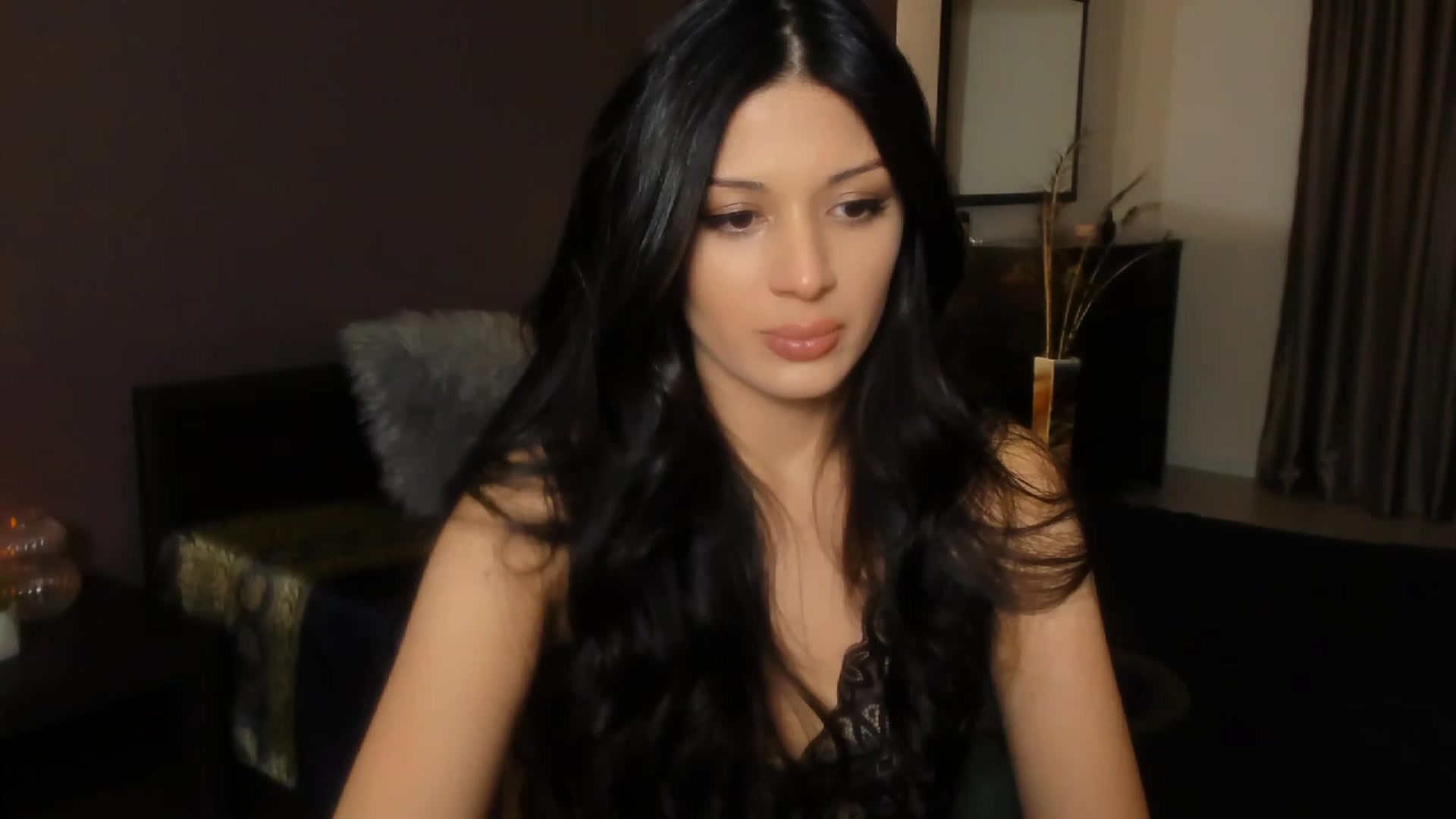 Gallery image thumbnail from Angel_on_Duty's myfreecams stream on, 12/08/2023, 22:53 image 9 of 20