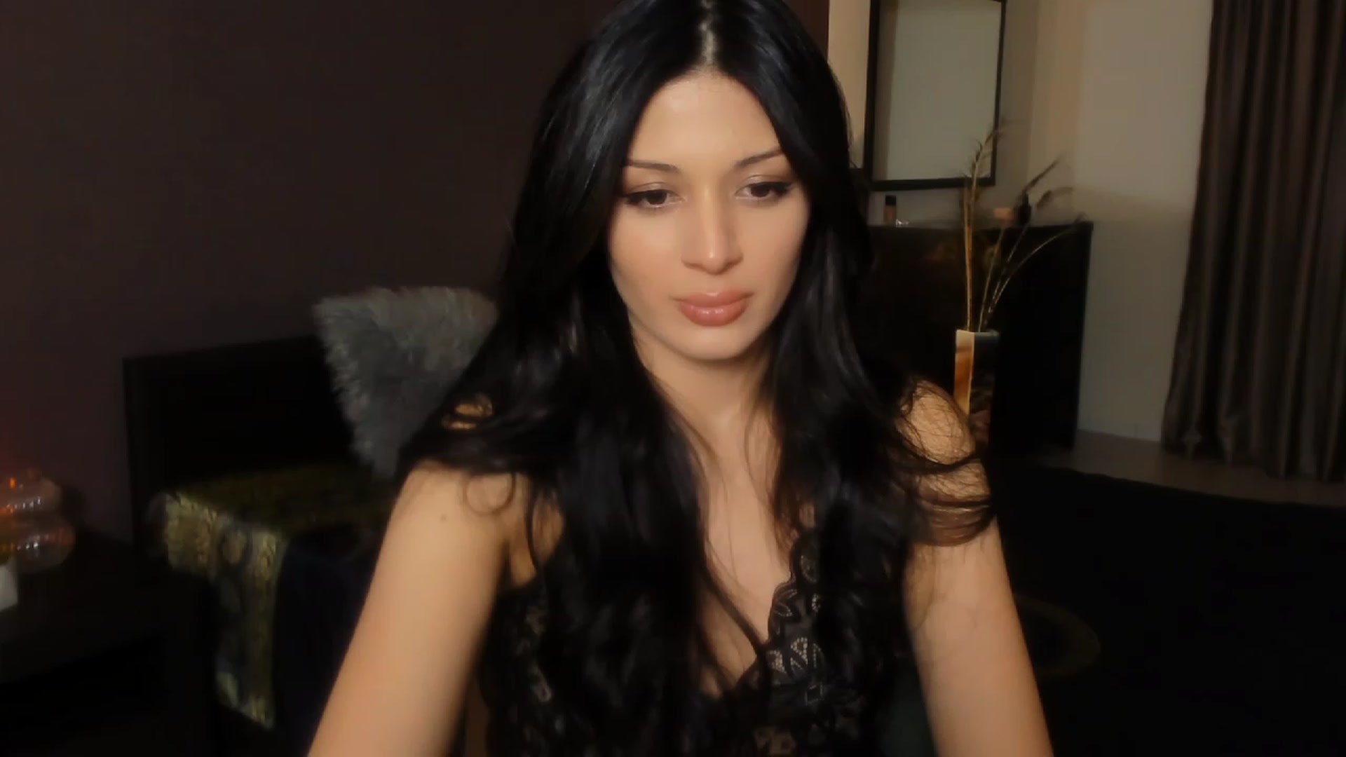 Gallery image thumbnail from Angel_on_Duty's myfreecams stream on, 12/08/2023, 22:53 image 8 of 20