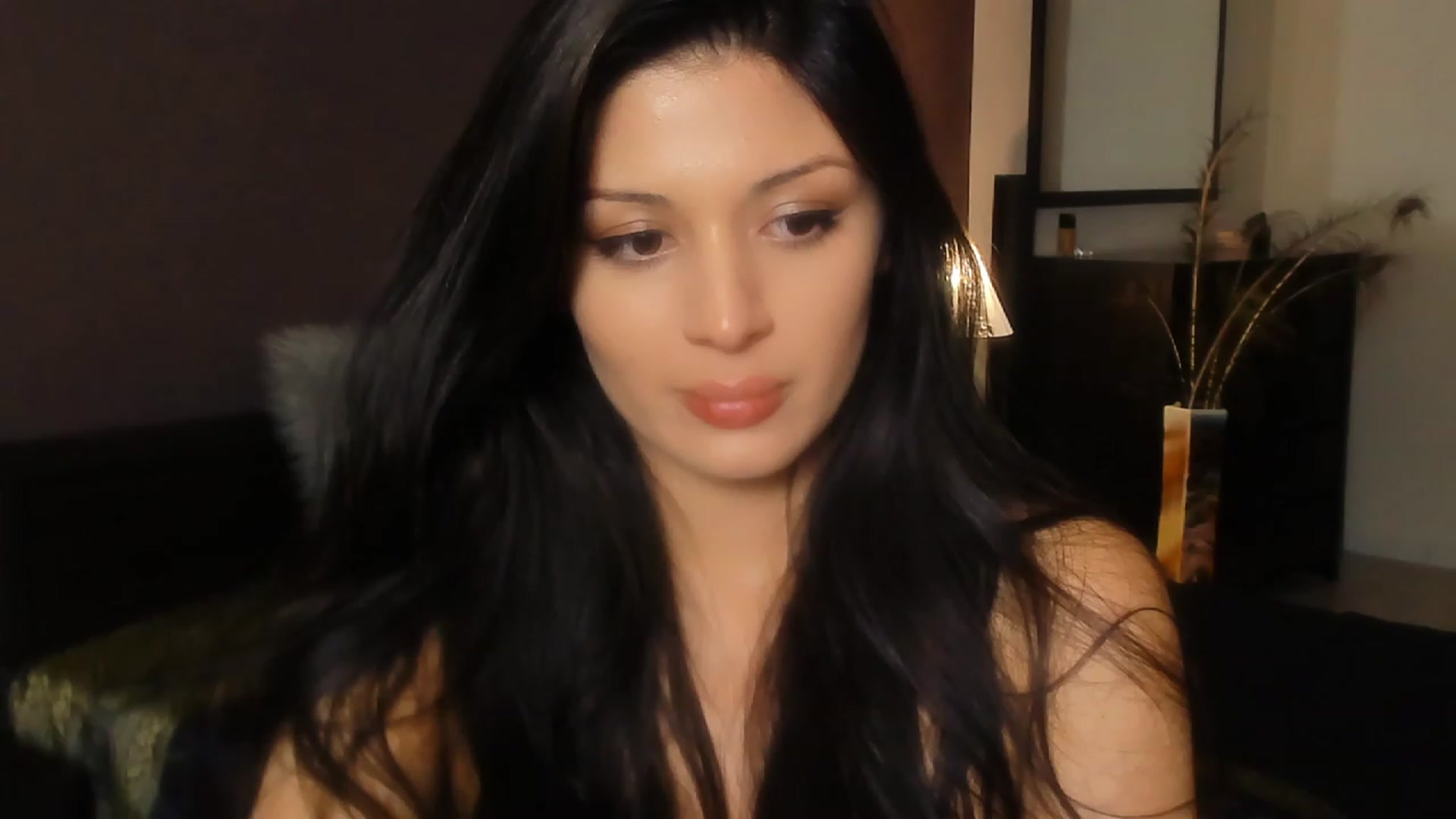 Gallery image thumbnail from Angel_on_Duty's myfreecams stream on, 12/09/2023, 01:39 image 20 of 20