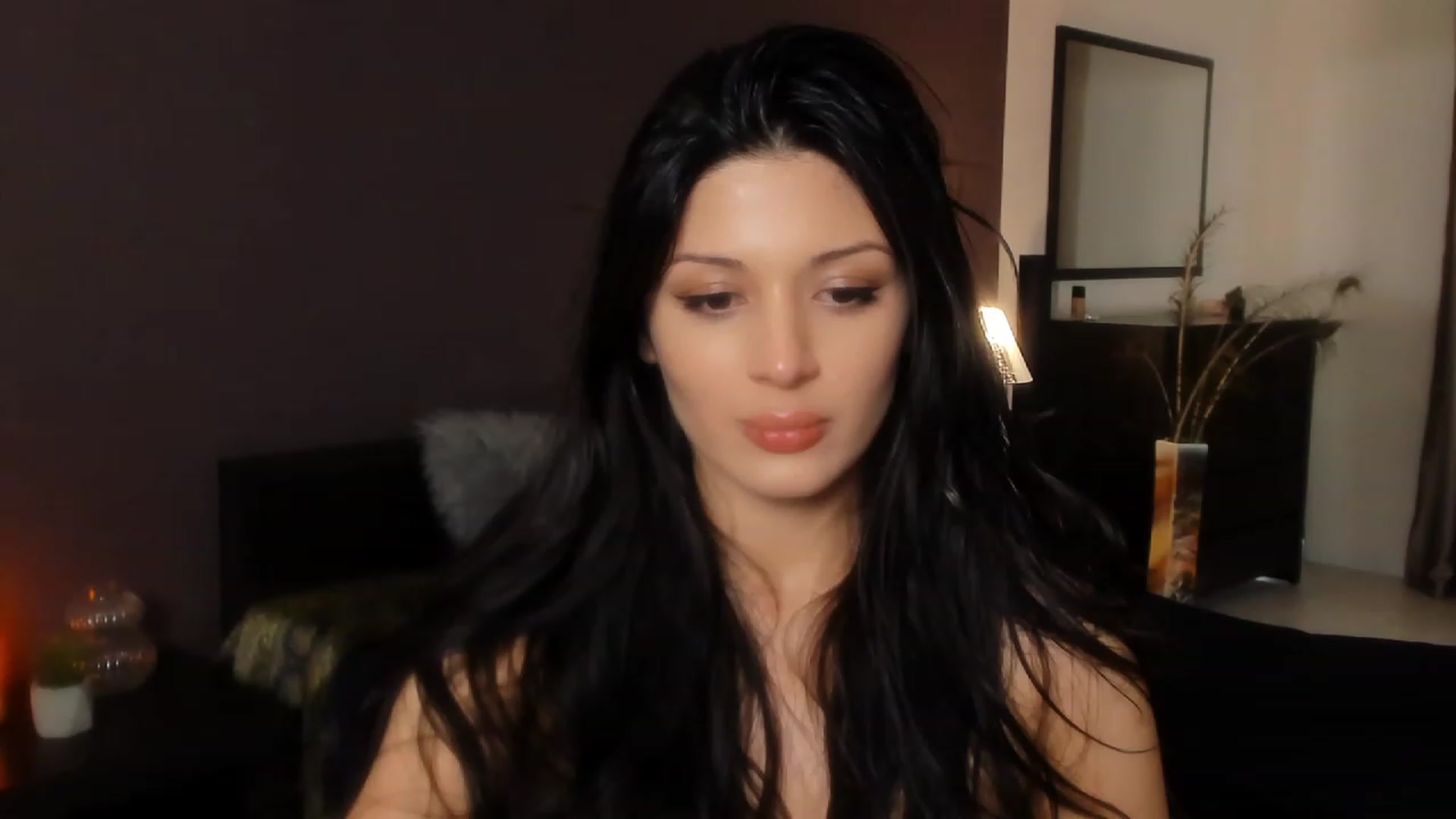 Gallery image thumbnail from Angel_on_Duty's myfreecams stream on, 12/09/2023, 03:23 image 16 of 20