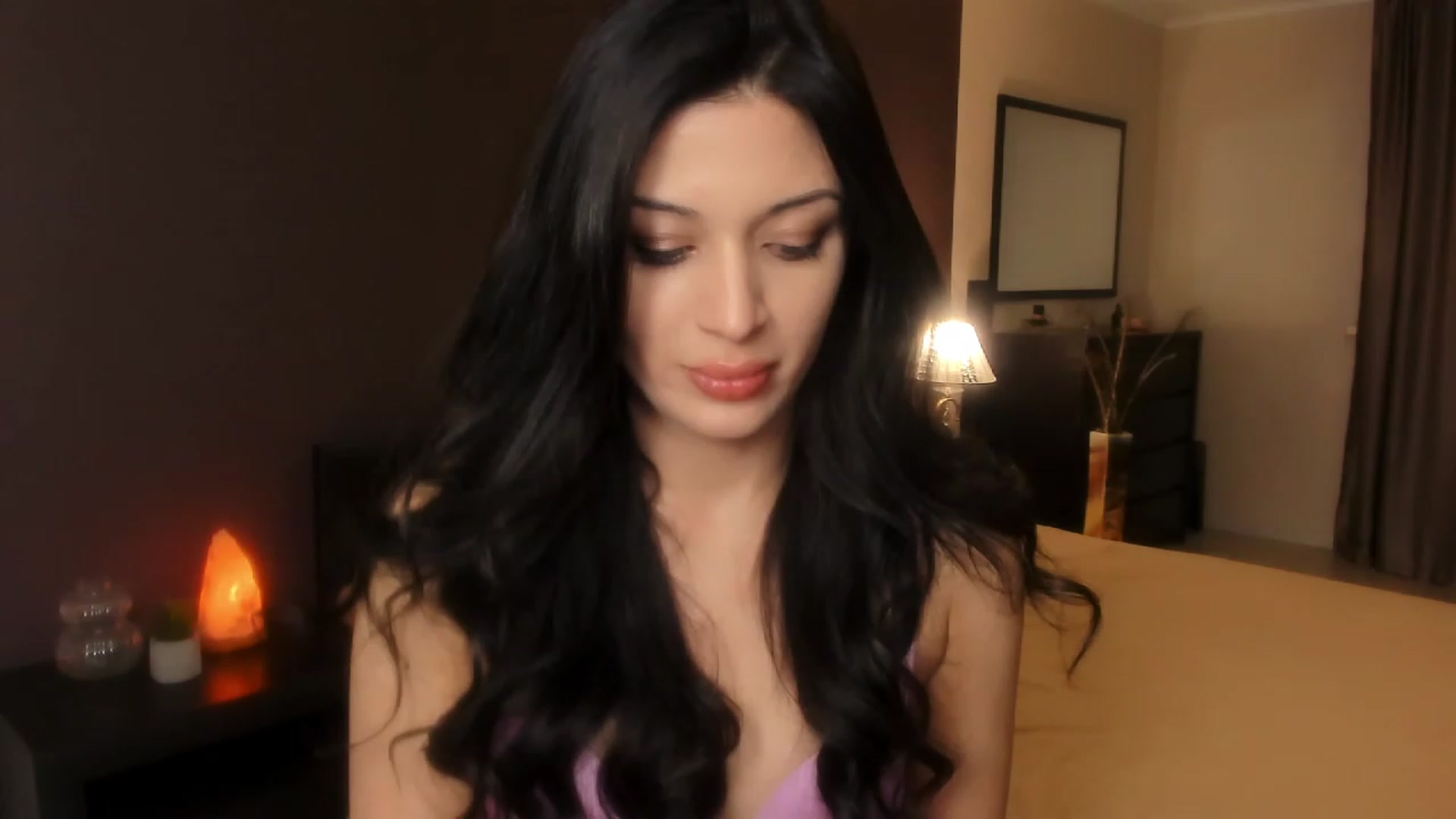 Gallery image thumbnail from Angel_on_Duty's myfreecams stream on, 12/12/2023, 24:05 image 2 of 20