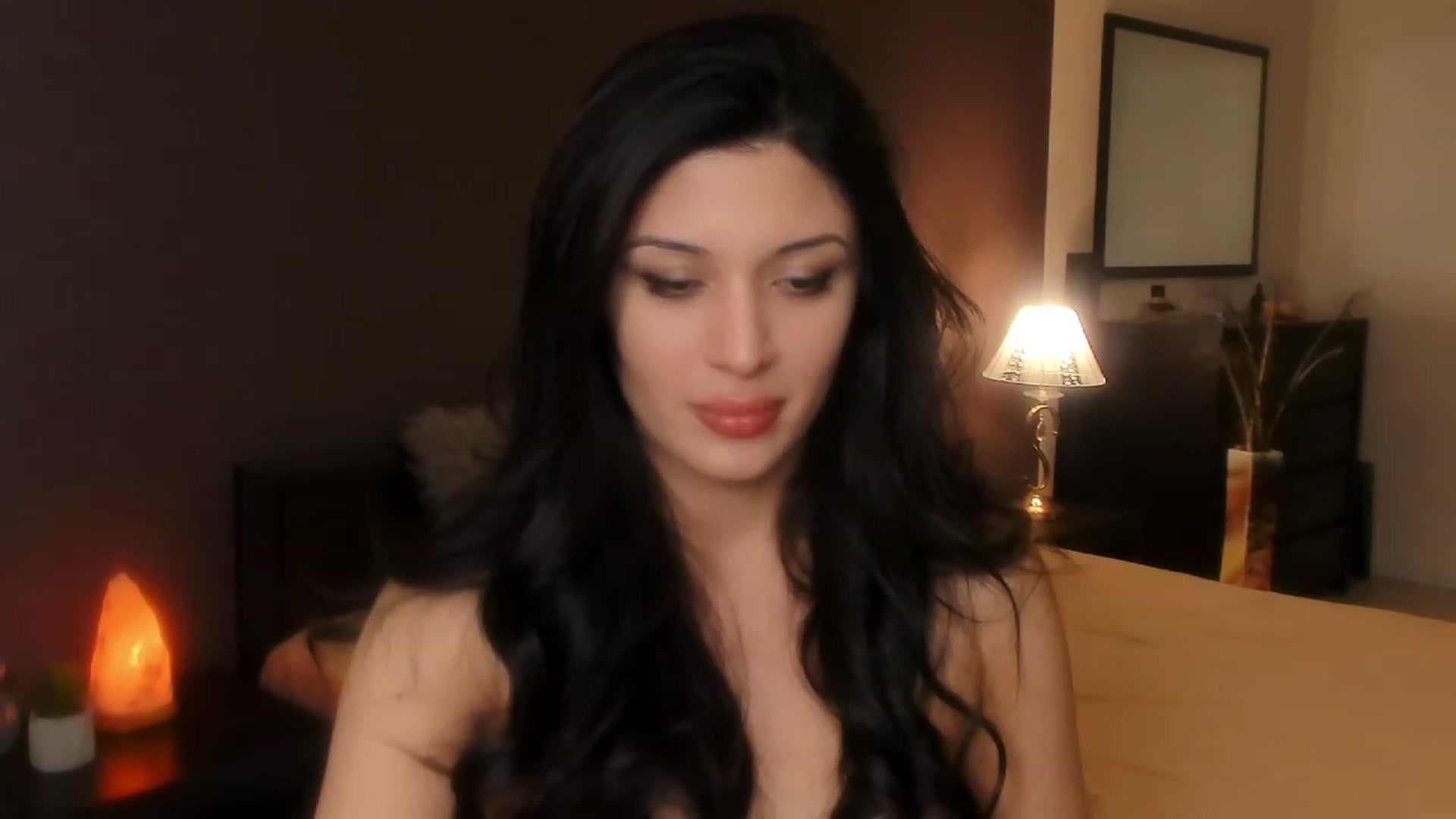 Gallery image thumbnail from Angel_on_Duty's myfreecams stream on, 12/12/2023, 24:35 image 8 of 20