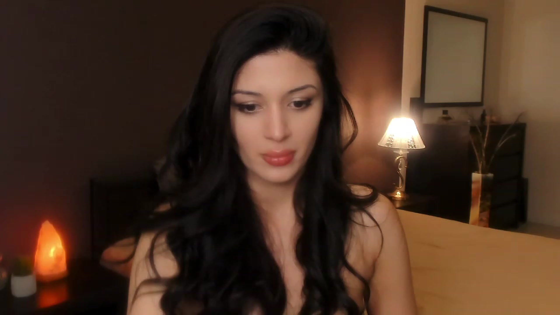 Gallery image thumbnail from Angel_on_Duty's myfreecams stream on, 12/12/2023, 24:35 image 5 of 20
