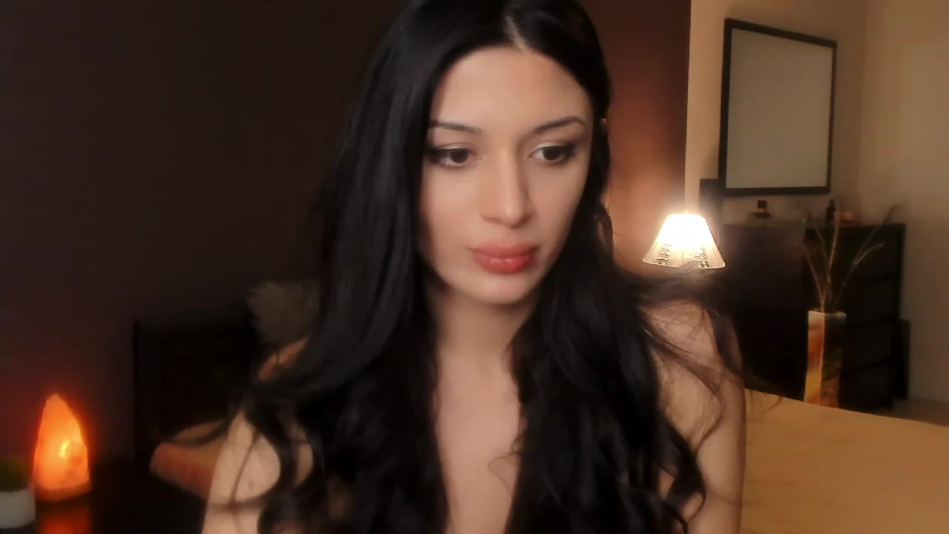 Gallery image thumbnail from Angel_on_Duty's myfreecams stream on, 12/12/2023, 24:35 image 19 of 20