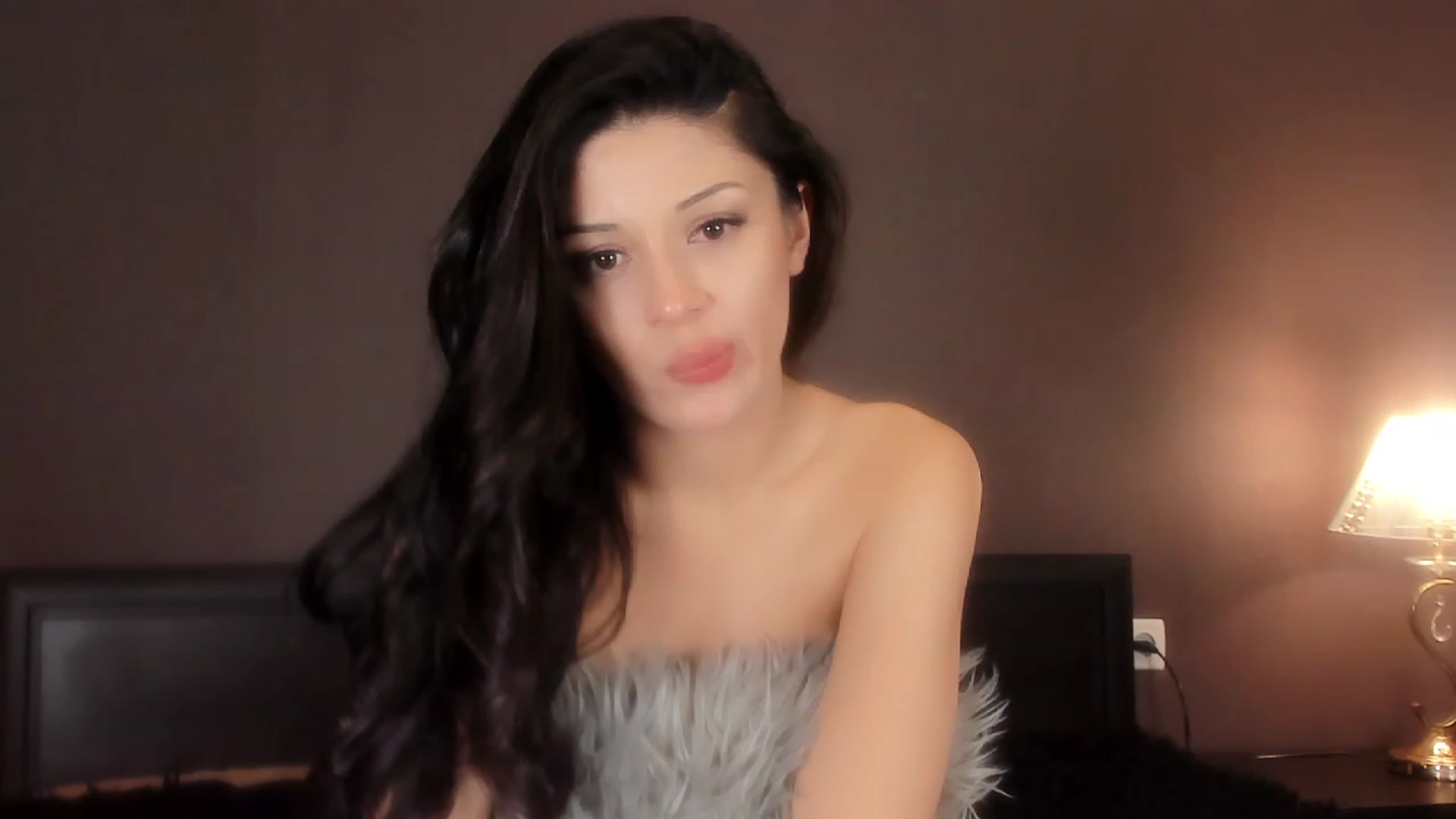Gallery image thumbnail from Angel_on_Duty's myfreecams stream on, 12/13/2023, 01:15 image 3 of 20
