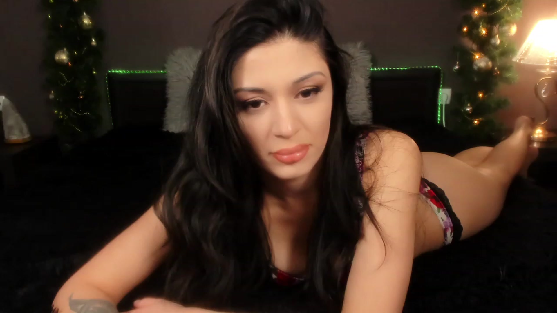 Gallery image thumbnail from Angel_on_Duty's myfreecams stream on, 12/16/2023, 23:24 image 1 of 20