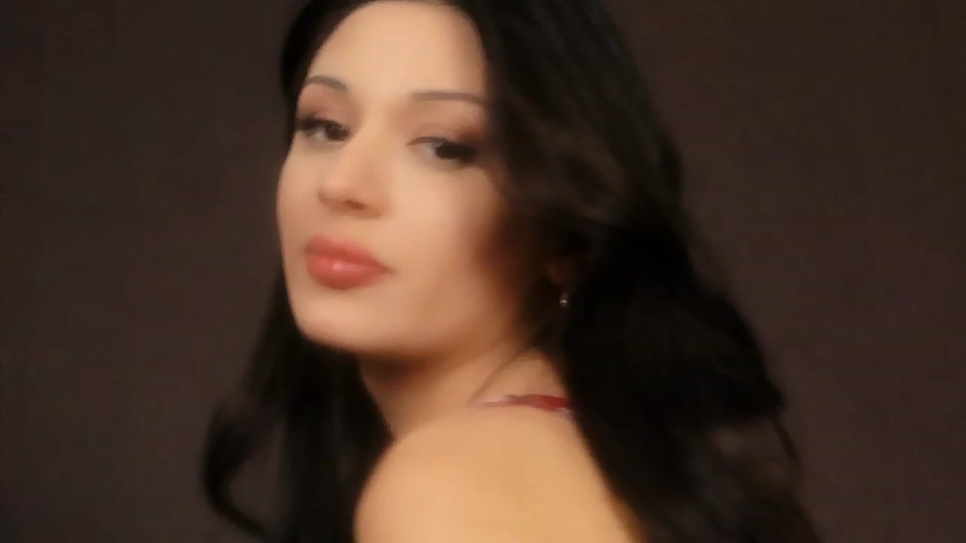 Gallery image thumbnail from Angel_on_Duty's myfreecams stream on, 12/17/2023, 01:30 image 8 of 20