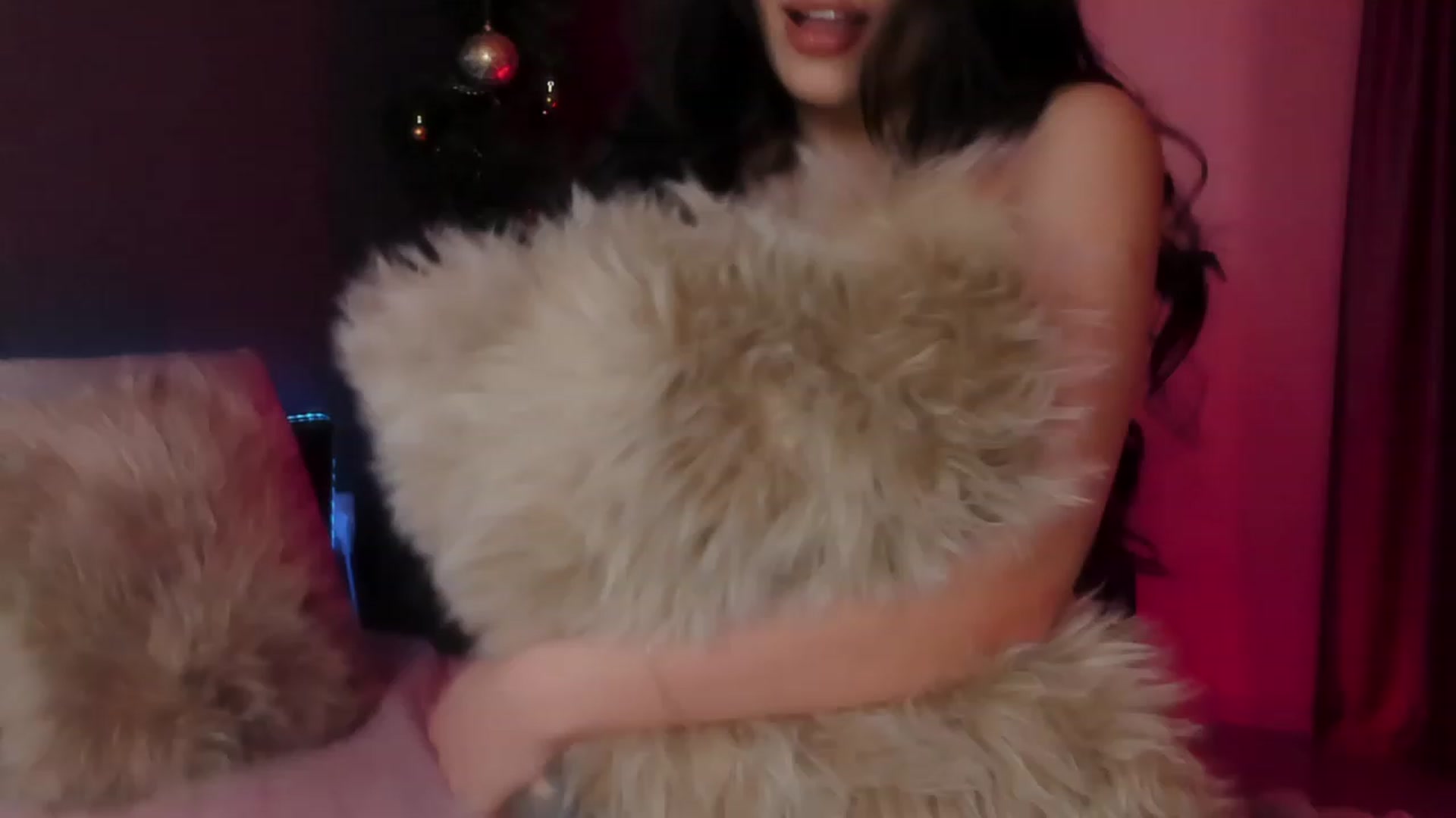 Gallery image thumbnail from Angel_on_Duty's myfreecams stream on, 01/10/2024, 02:13 image 11 of 20