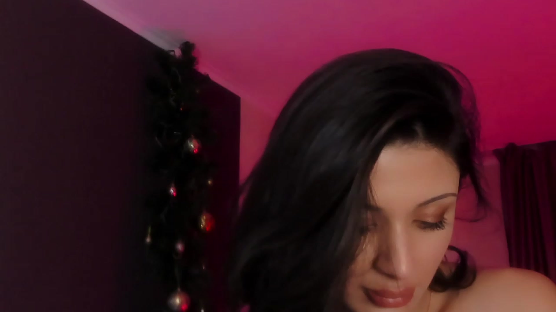 Gallery image thumbnail from Angel_on_Duty's myfreecams stream on, 01/10/2024, 02:13 image 13 of 20