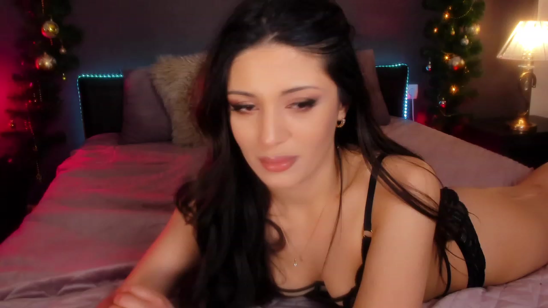 Gallery image thumbnail from Angel_on_Duty's myfreecams stream on, 01/20/2024, 24:21 image 1 of 20