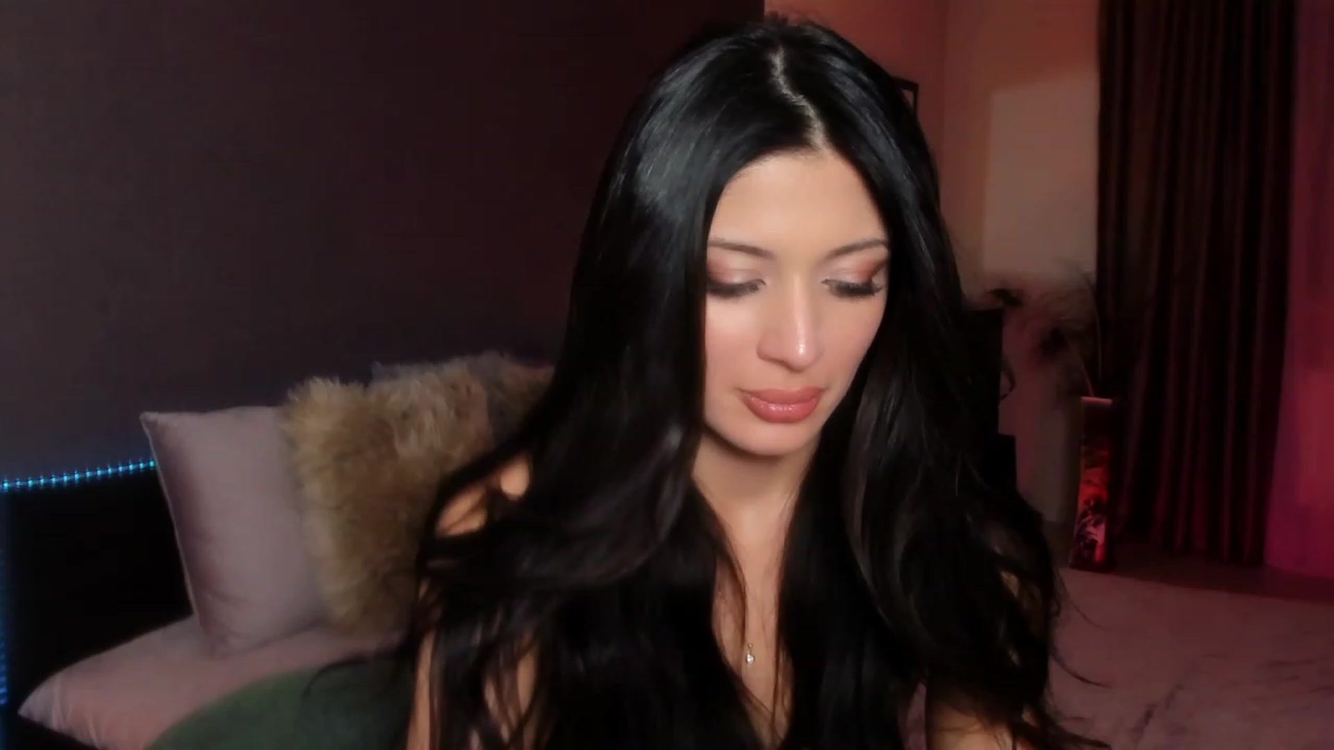 Gallery image thumbnail from Angel_on_Duty's myfreecams stream on, 01/23/2024, 01:10 image 20 of 20