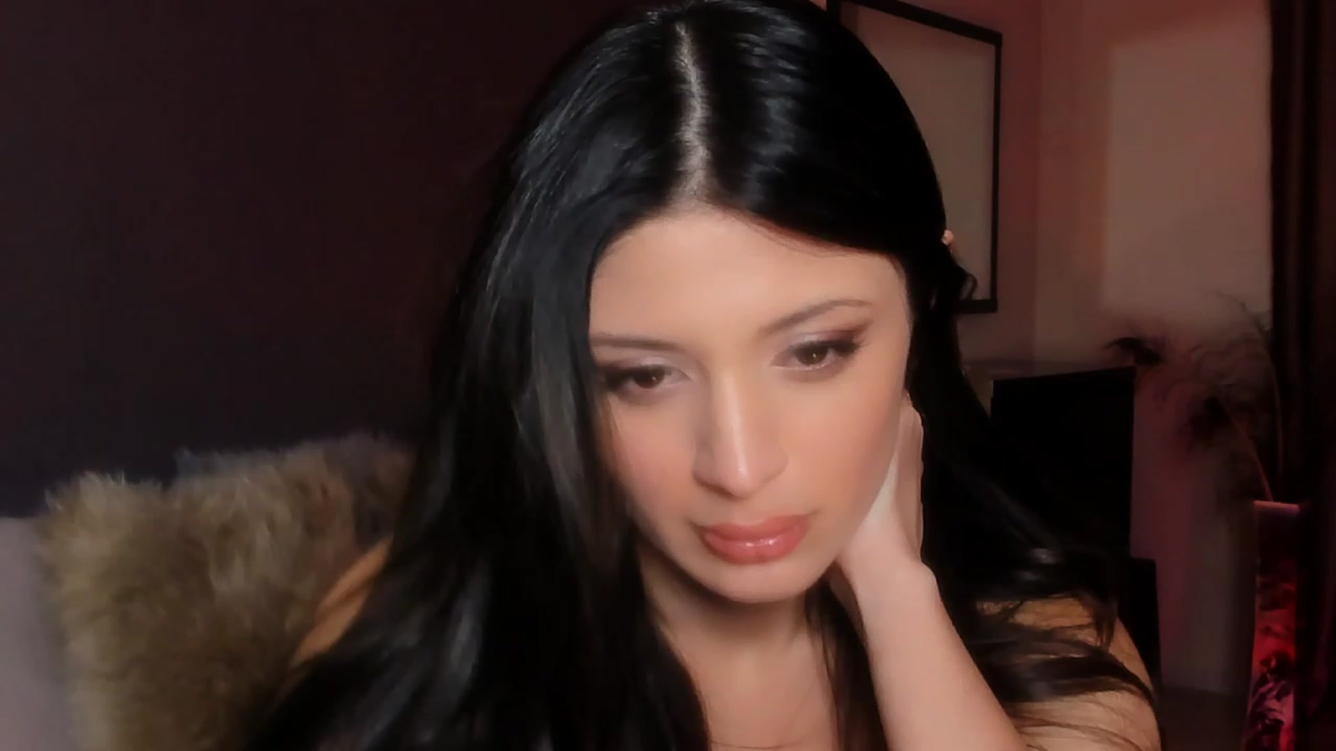 Gallery image thumbnail from Angel_on_Duty's myfreecams stream on, 01/23/2024, 01:10 image 6 of 20