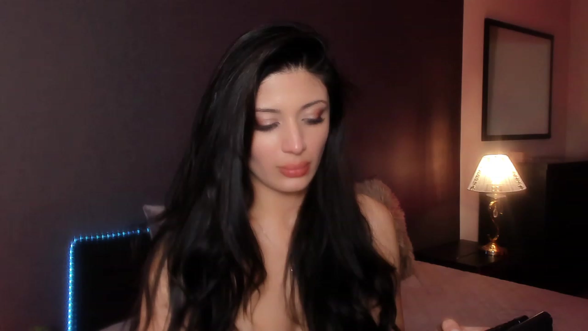 Gallery image thumbnail from Angel_on_Duty's myfreecams stream on, 01/23/2024, 03:05 image 4 of 20