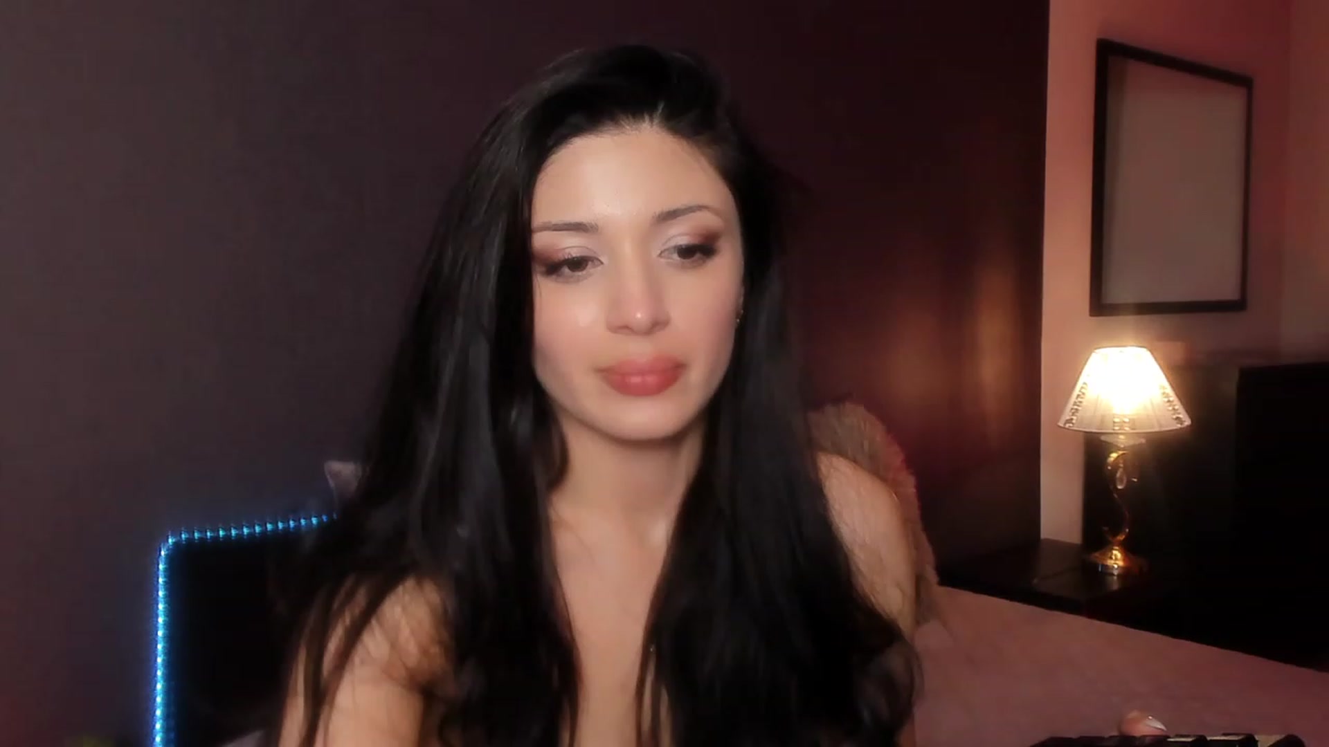 Gallery image thumbnail from Angel_on_Duty's myfreecams stream on, 01/23/2024, 03:05 image 2 of 20