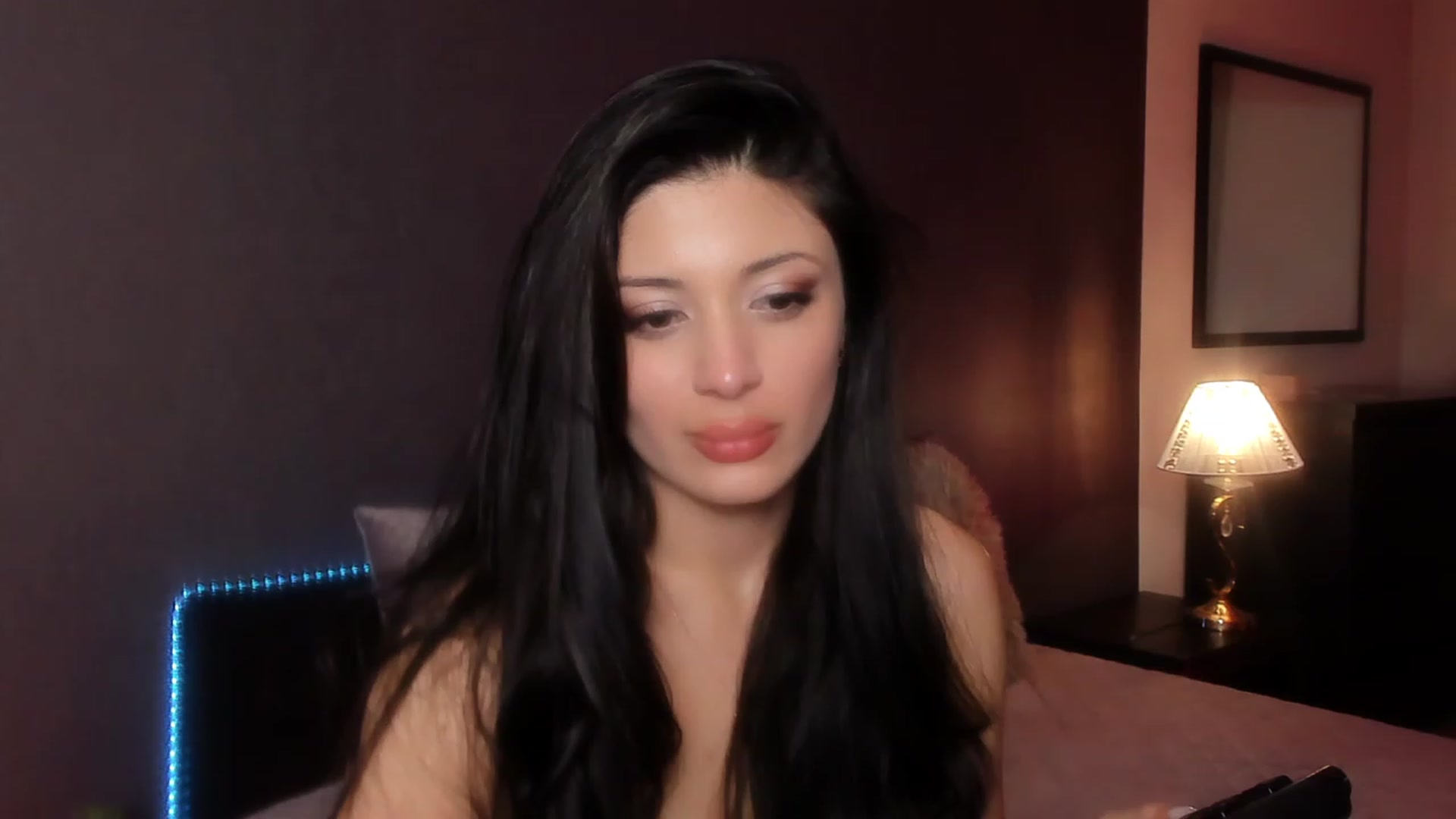 Gallery image thumbnail from Angel_on_Duty's myfreecams stream on, 01/23/2024, 03:05 image 5 of 20