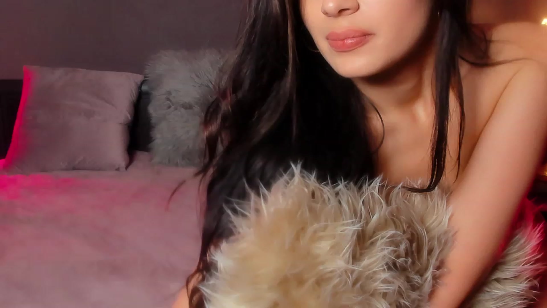 Gallery image thumbnail from Angel_on_Duty's myfreecams stream on, 01/26/2024, 04:36 image 16 of 20