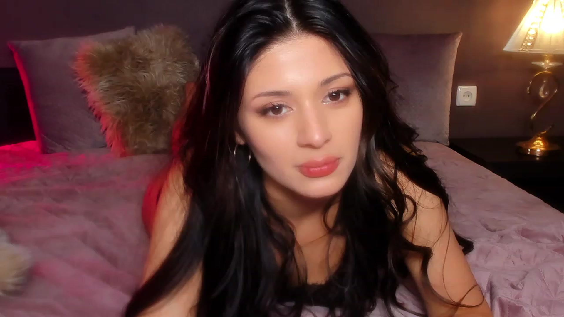 Gallery image thumbnail from Angel_on_Duty's myfreecams stream on, 01/27/2024, 05:05 image 16 of 20