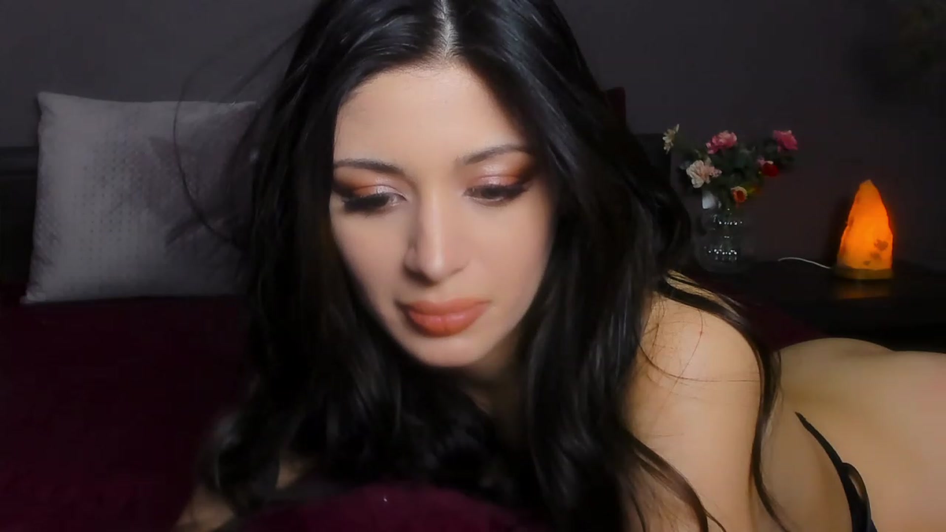 Gallery image thumbnail from Angel_on_Duty's myfreecams stream on, 02/06/2024, 22:34 image 20 of 20
