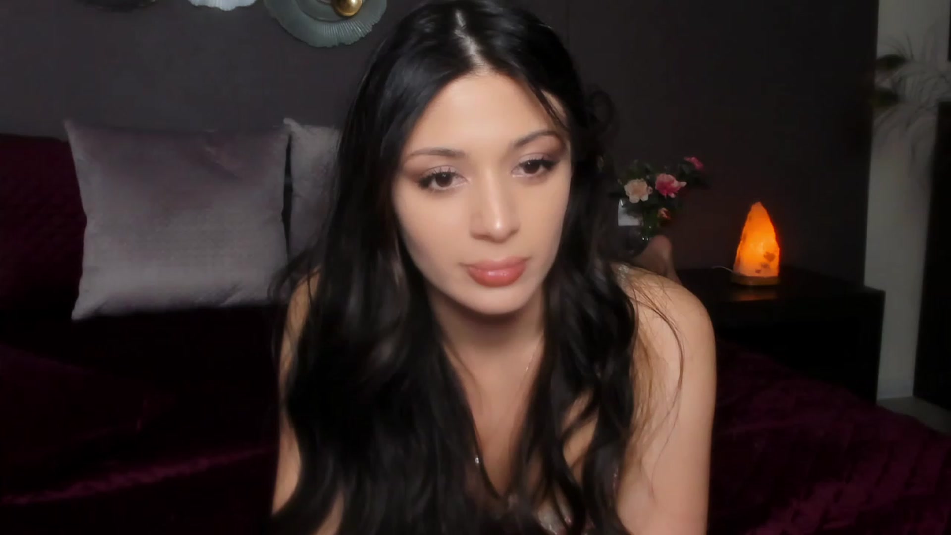 Gallery image thumbnail from Angel_on_Duty's myfreecams stream on, 02/08/2024, 01:36 image 15 of 20
