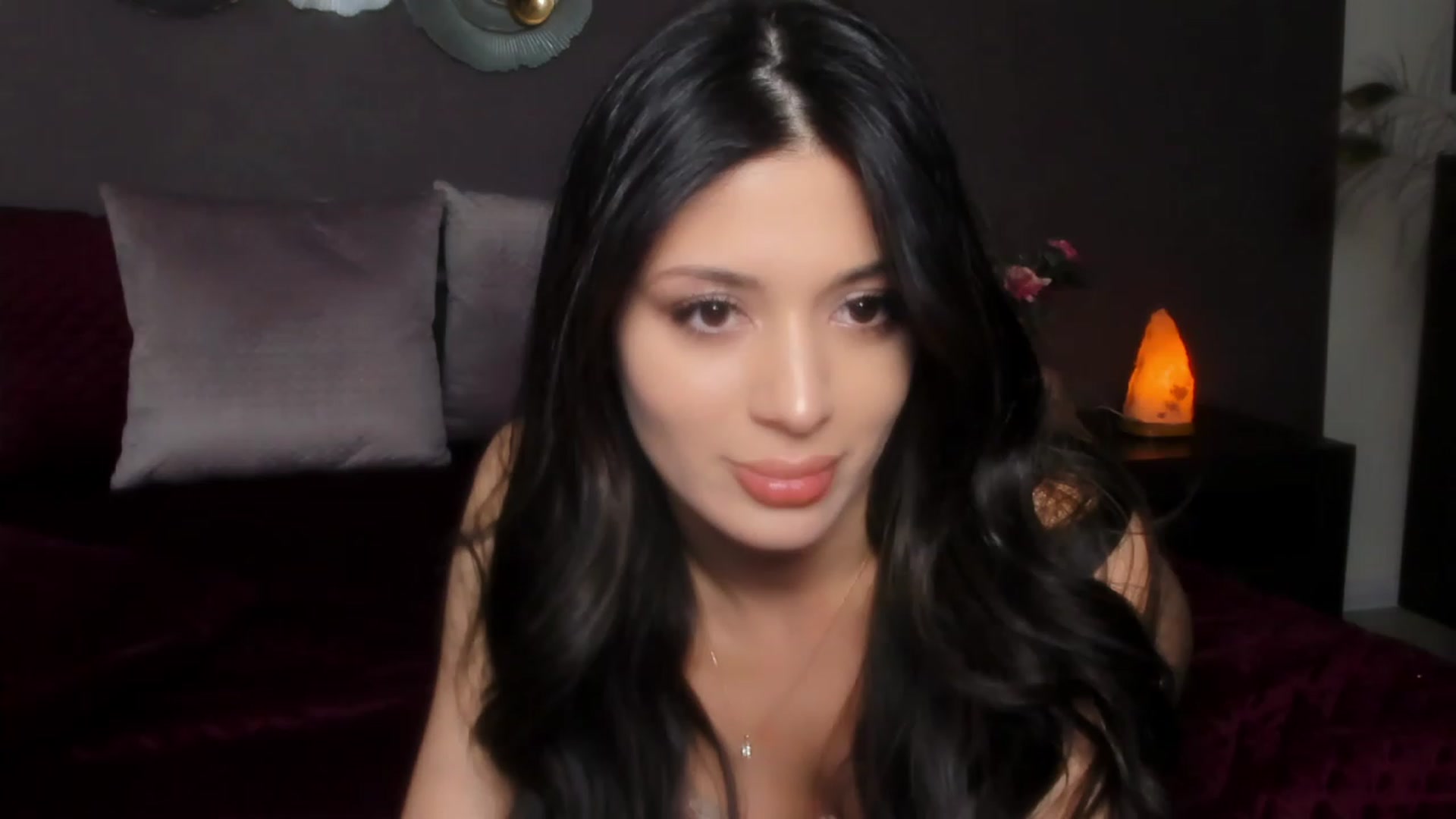 Gallery image thumbnail from Angel_on_Duty's myfreecams stream on, 02/08/2024, 02:10 image 1 of 20