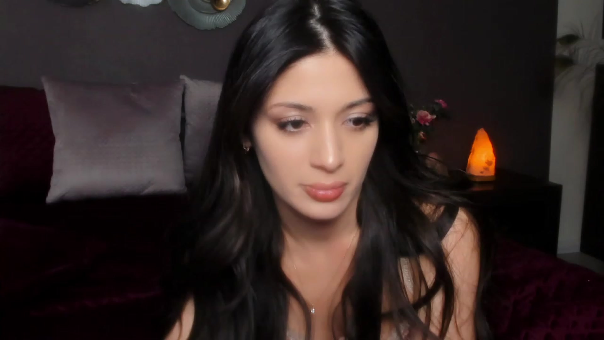 Gallery image thumbnail from Angel_on_Duty's myfreecams stream on, 02/08/2024, 02:10 image 2 of 20