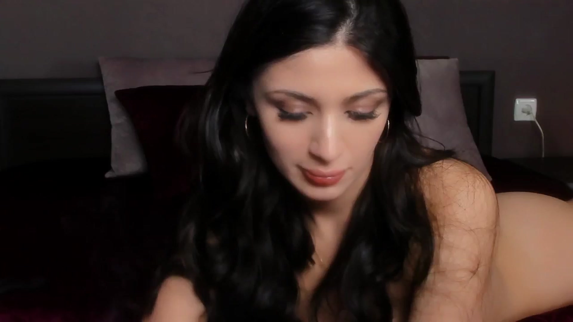 Gallery image thumbnail from Angel_on_Duty's myfreecams stream on, 02/12/2024, 02:08 image 19 of 20
