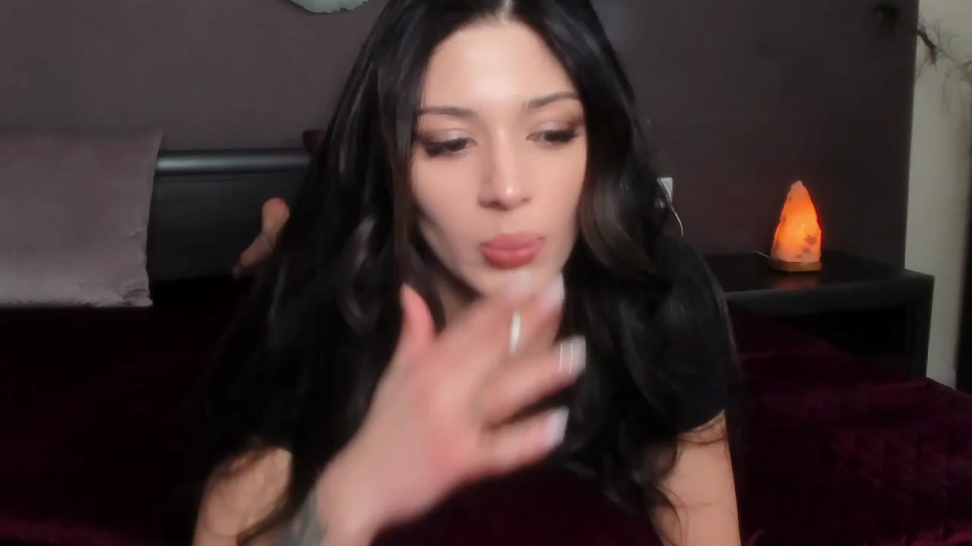 Gallery image thumbnail from Angel_on_Duty's myfreecams stream on, 02/13/2024, 03:03 image 18 of 20